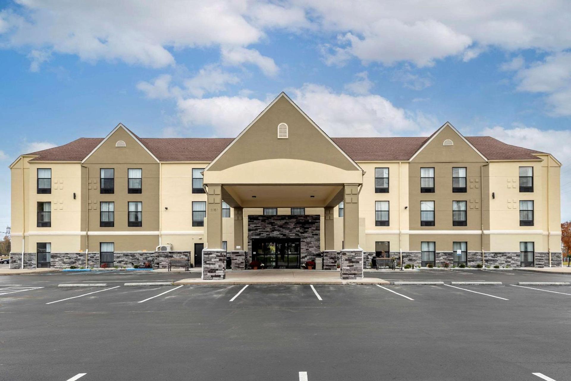 Comfort Inn Madison near Clifty Falls — hotel in Madison