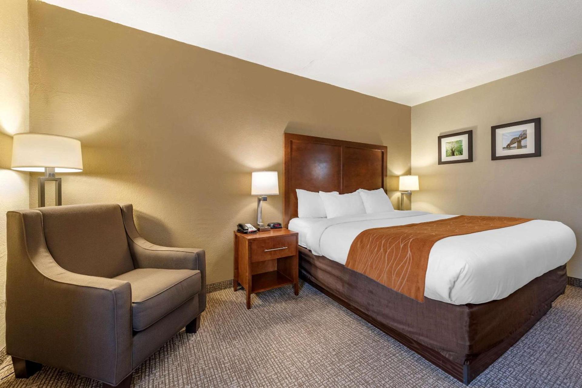 Comfort Inn Madison near Clifty Falls photo 12