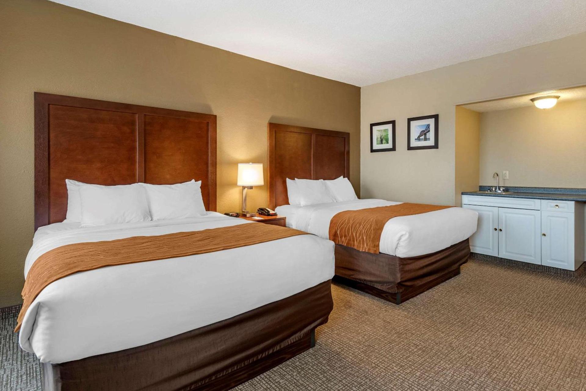Comfort Inn Madison near Clifty Falls photo 23