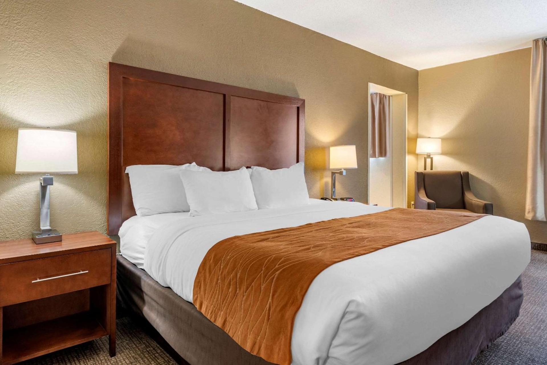 Comfort Inn Madison near Clifty Falls photo 30