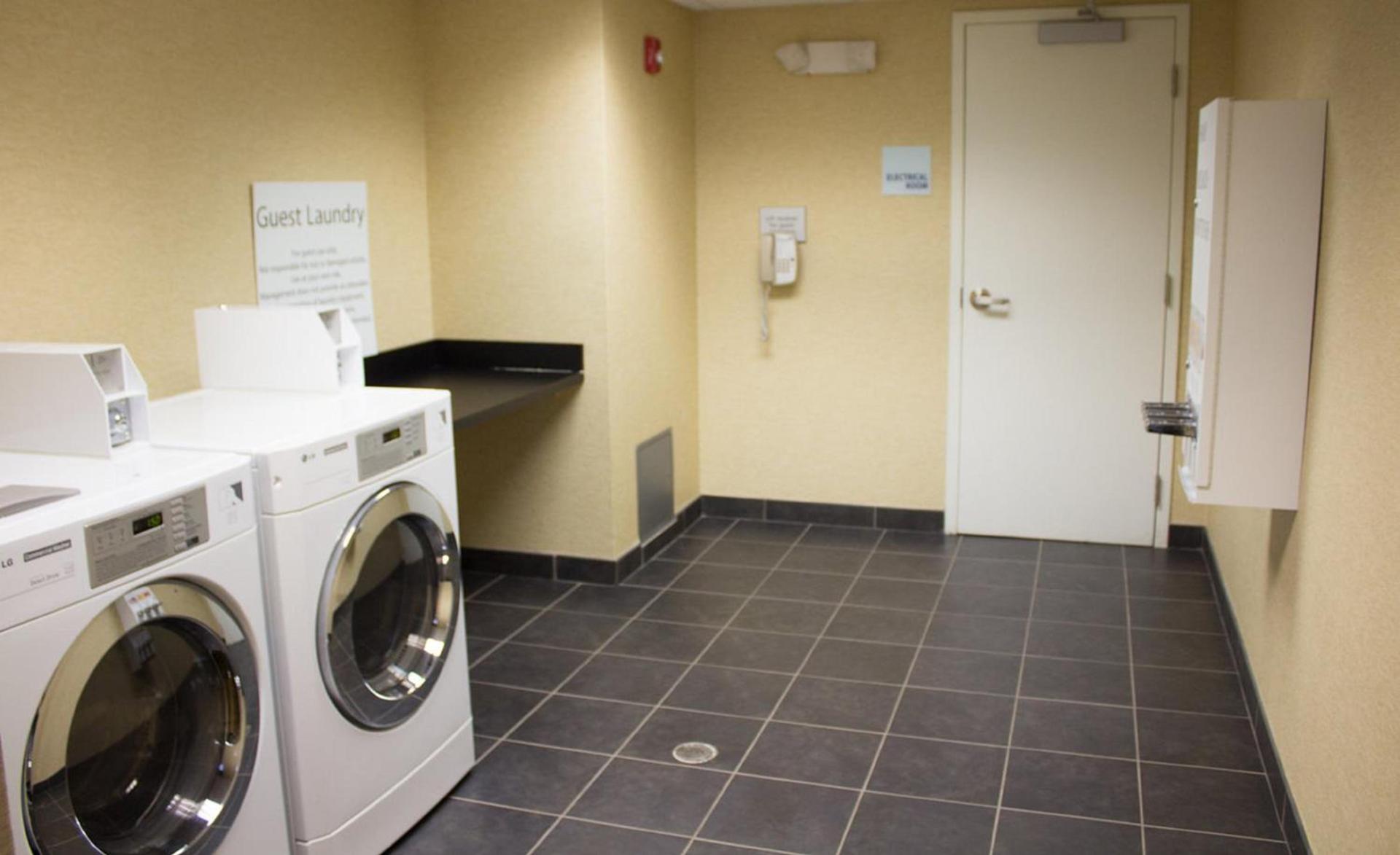 Holiday Inn Express West Jefferson by IHG photo 12