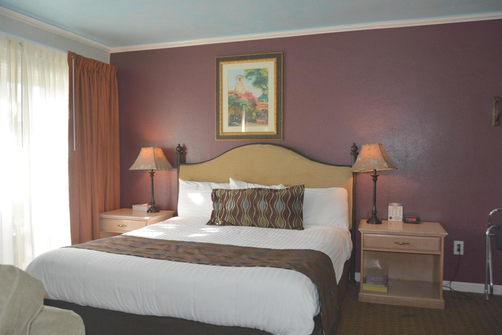 Oasis Inn and Suites photo 14