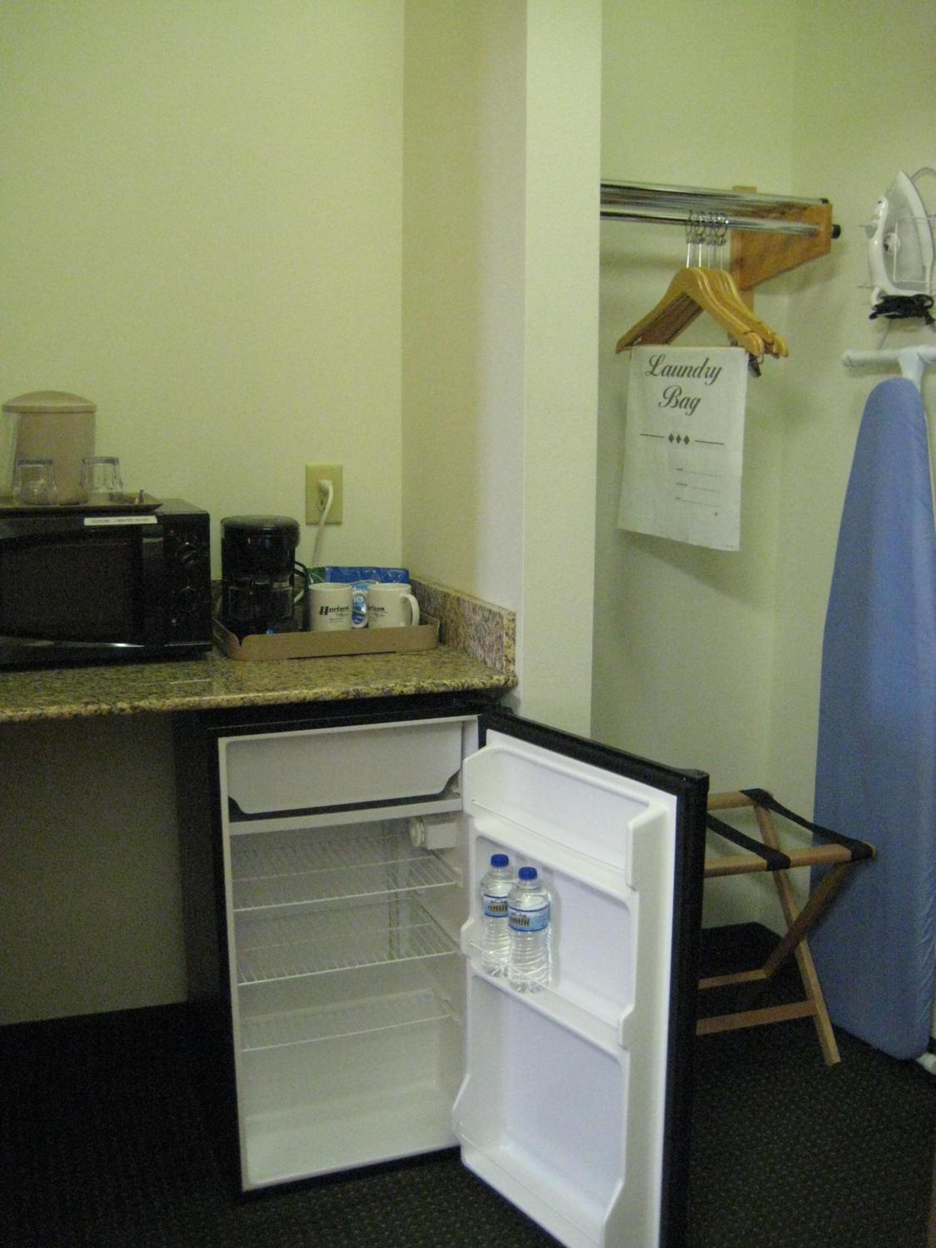 Horizon Inn & Suites photo 22