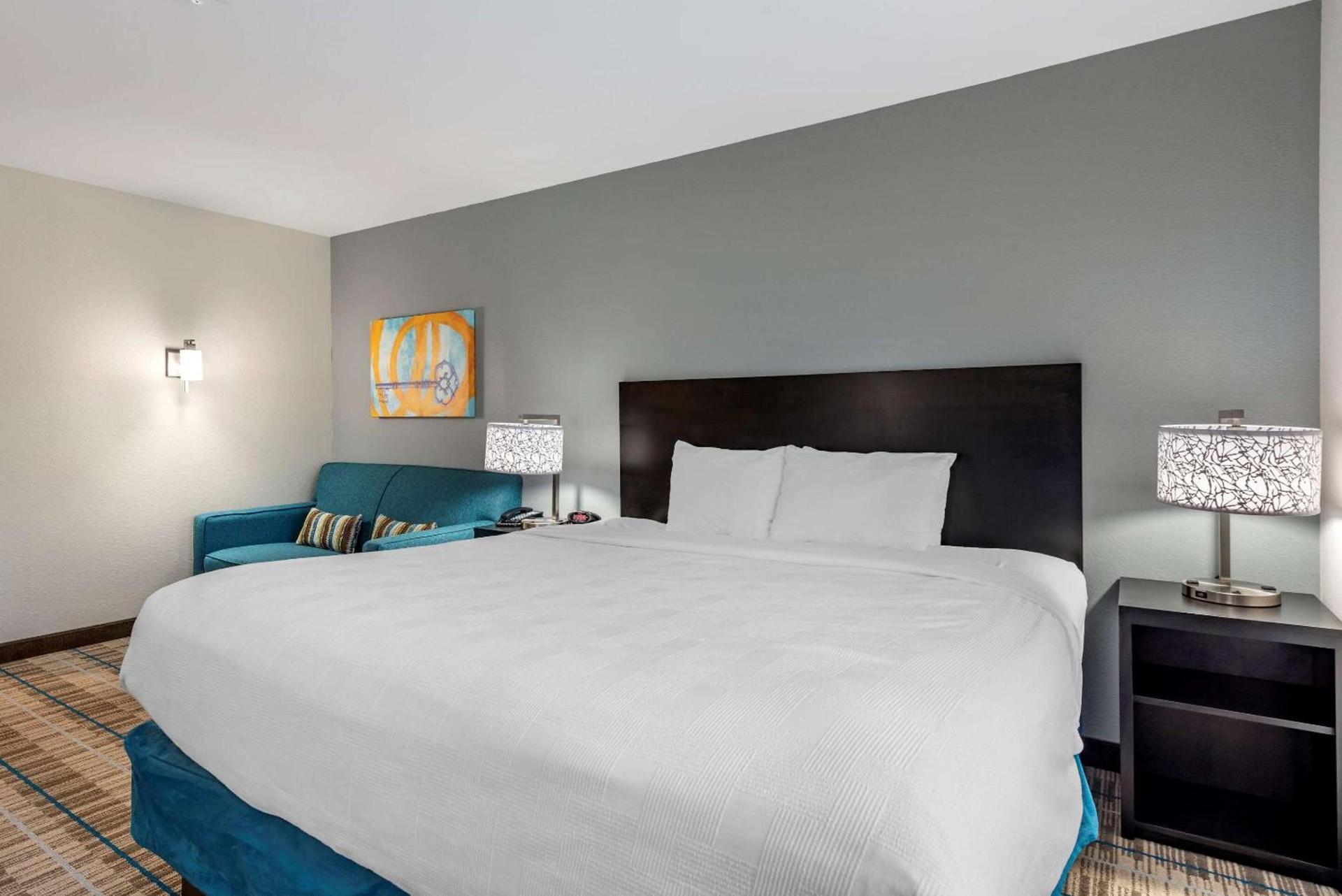 MainStay Suites Newberry - Crane photo 10