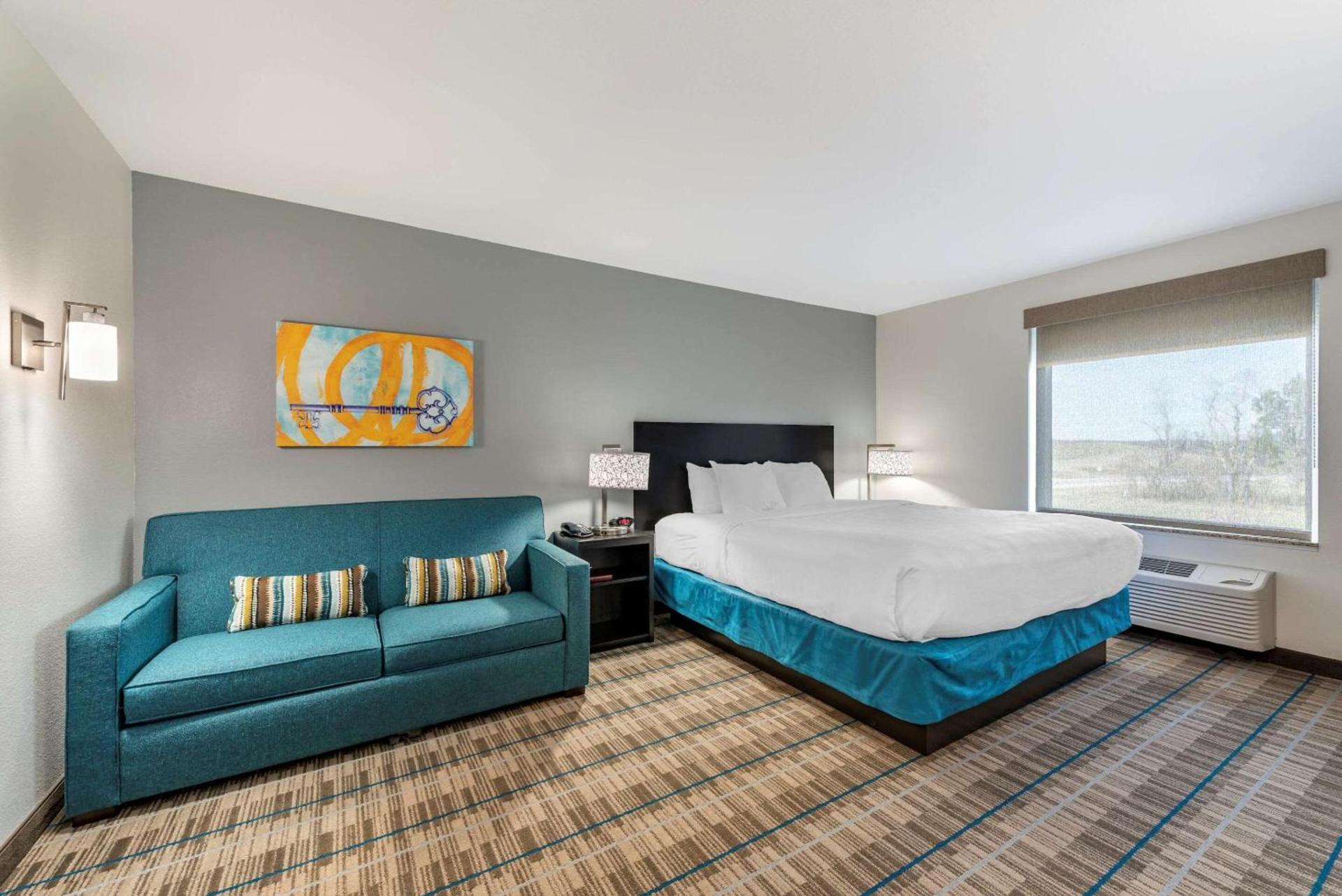 MainStay Suites Newberry - Crane photo 11