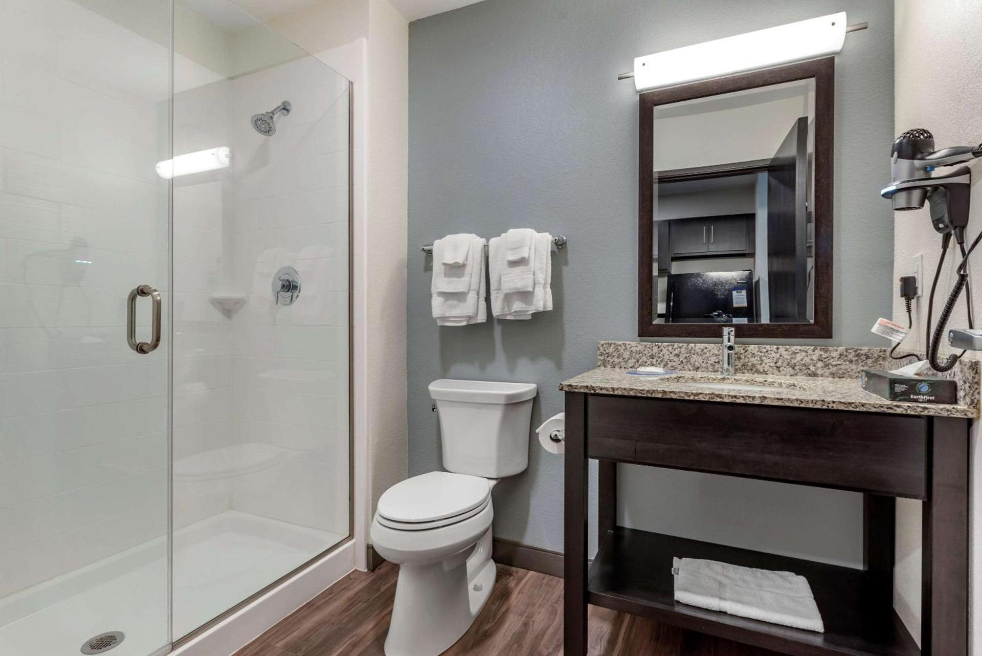 MainStay Suites Newberry - Crane photo 14
