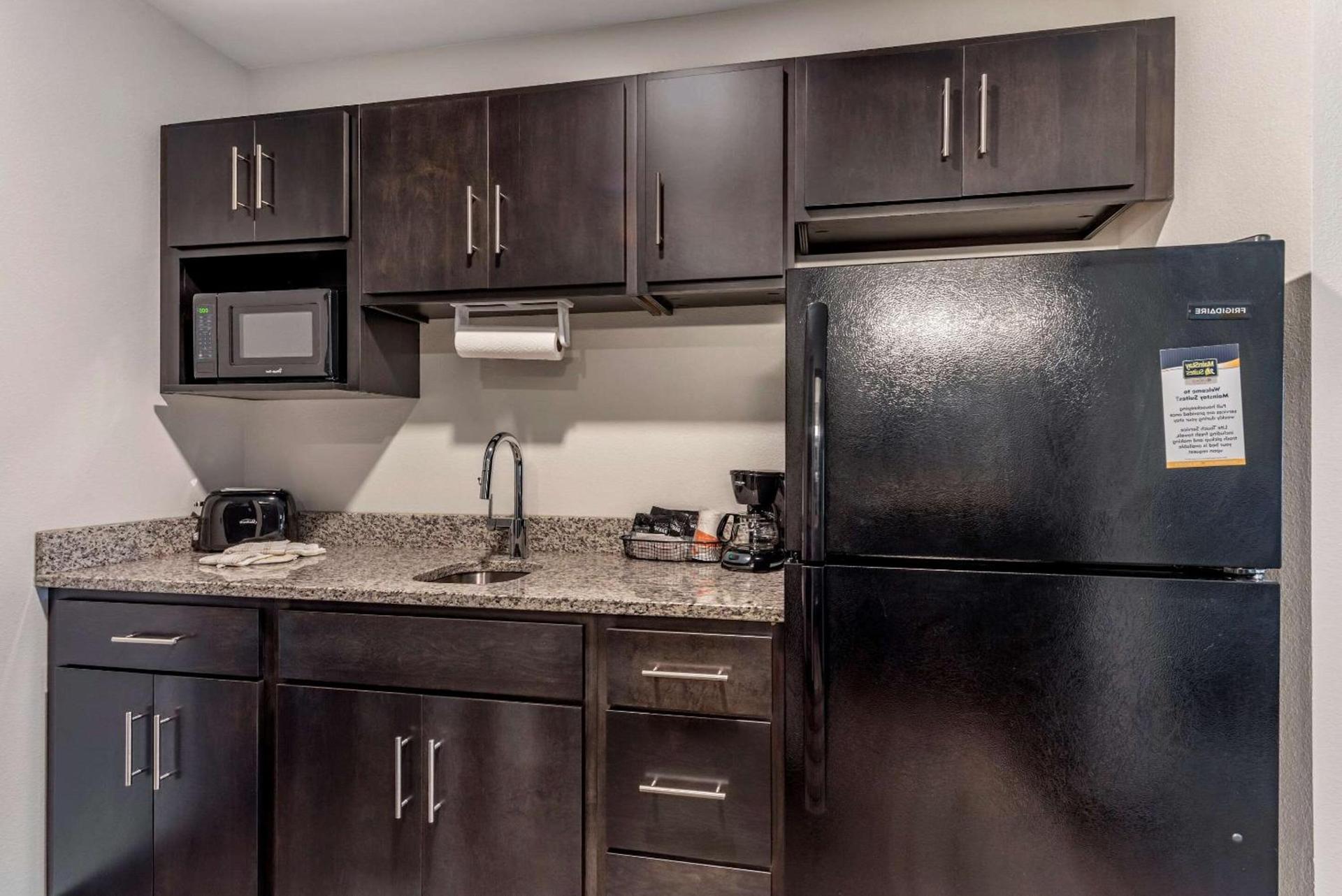 MainStay Suites Newberry - Crane photo 23