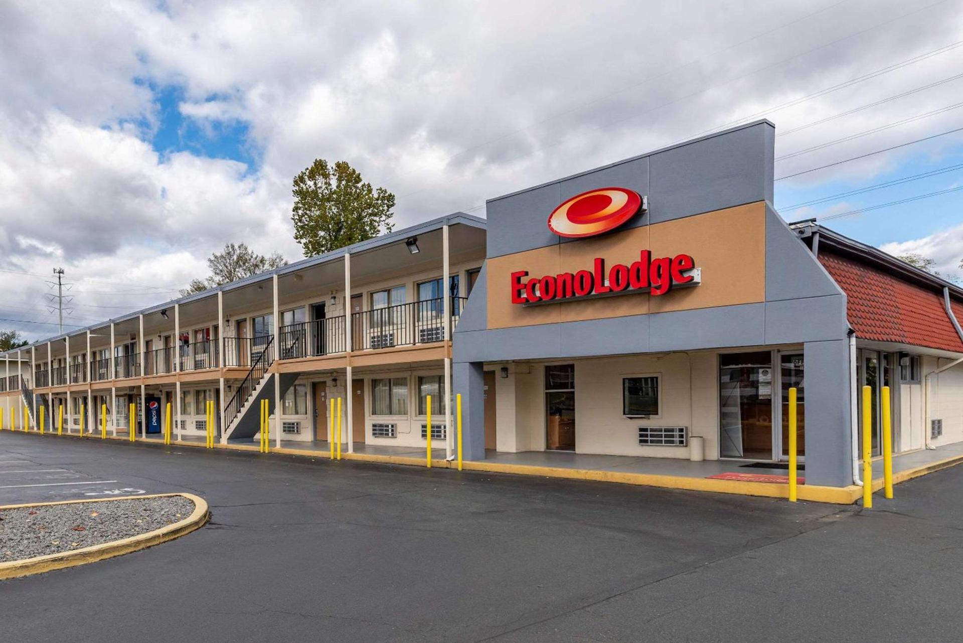 Econo Lodge Charlottesville North - University Area photo 1