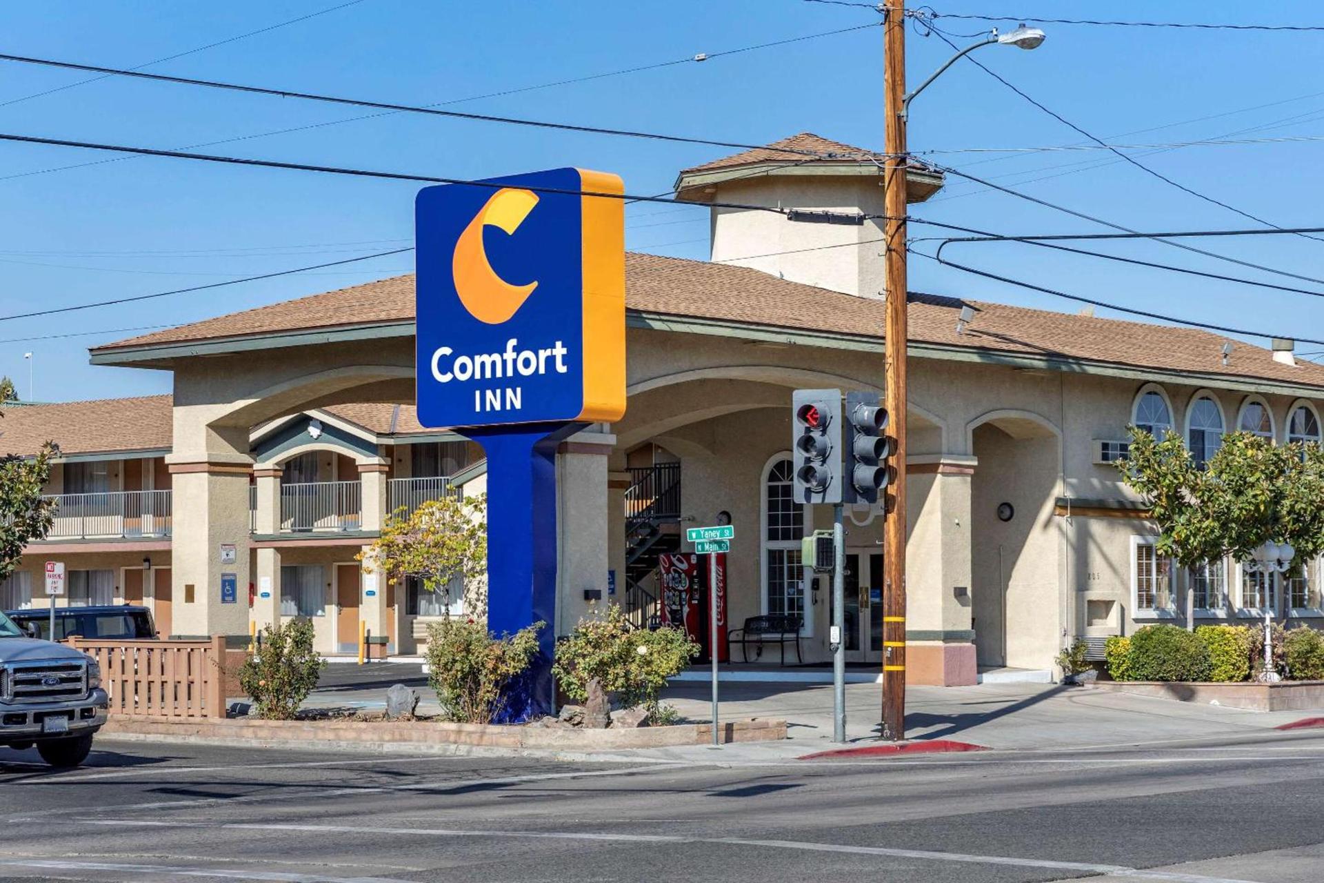Comfort Inn Bishop photo 39