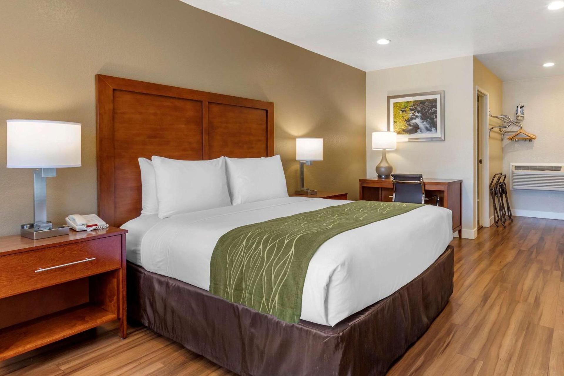 Comfort Inn Bishop photo 16