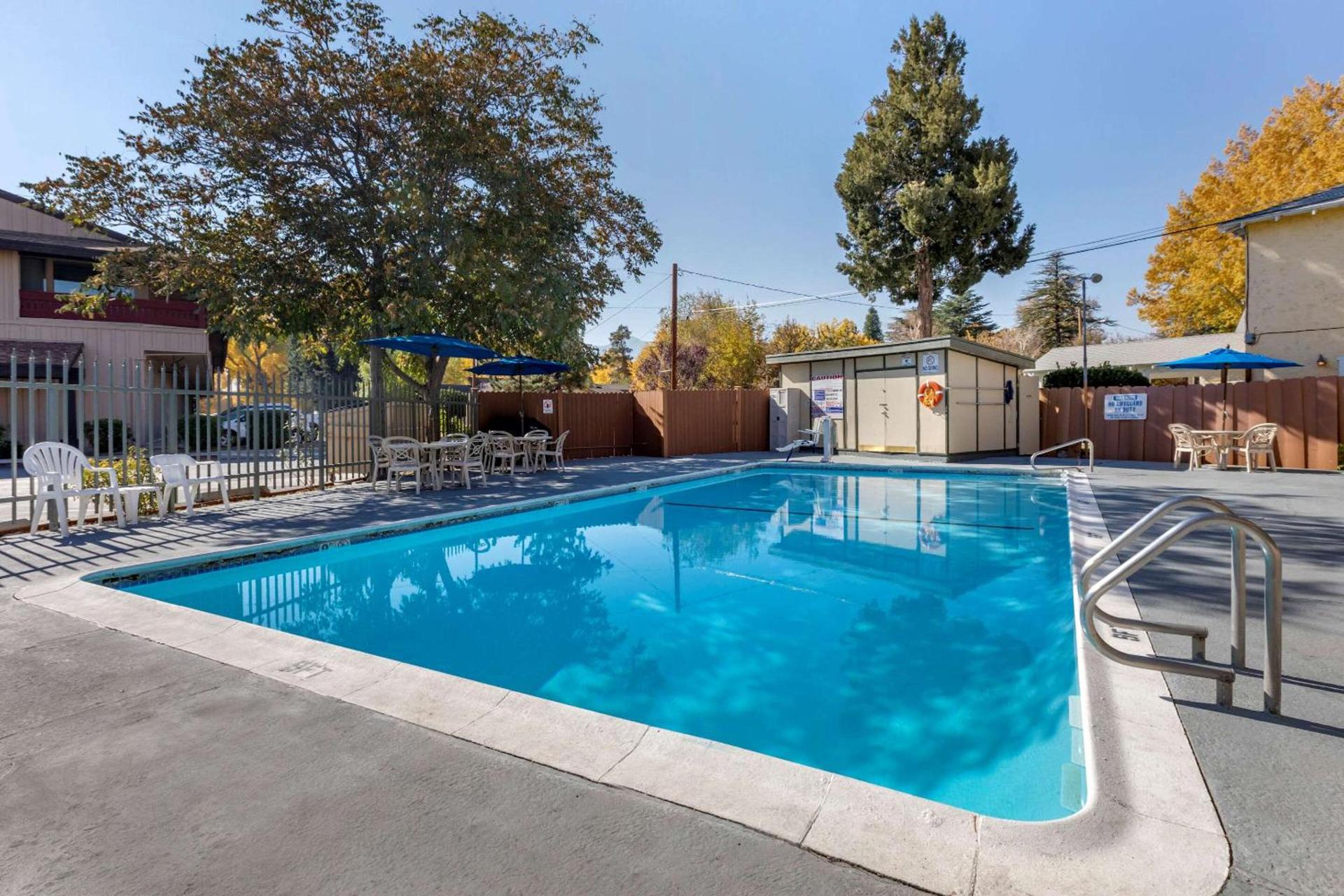 Comfort Inn Bishop photo 36