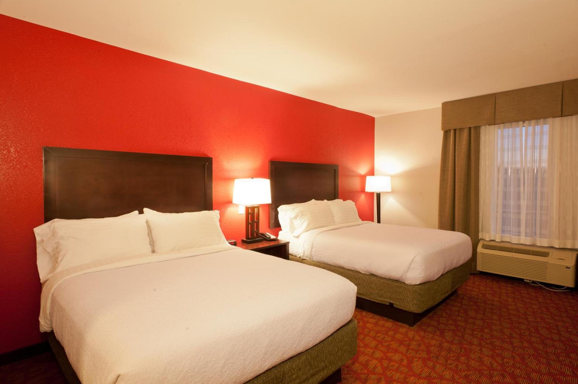 Holiday Inn Guin by IHG photo 2