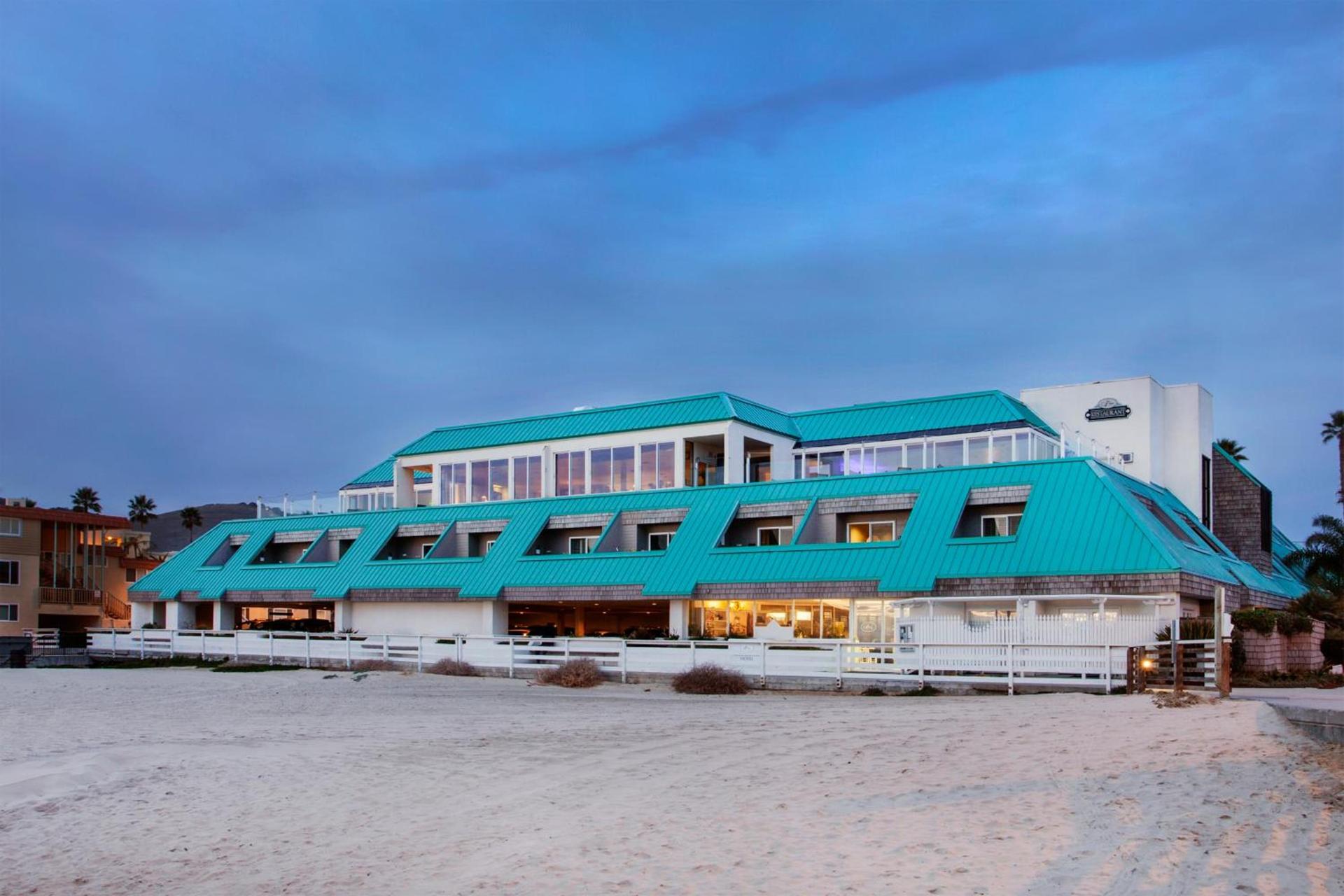 SeaVenture Beach Hotel photo 2