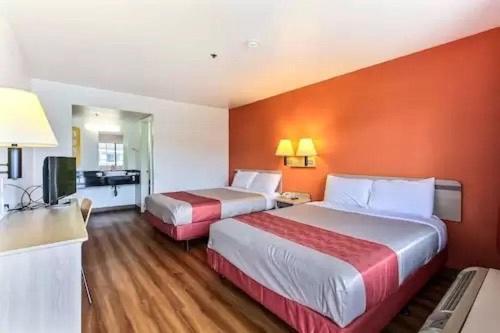 Coastal Valley Inn photo 5