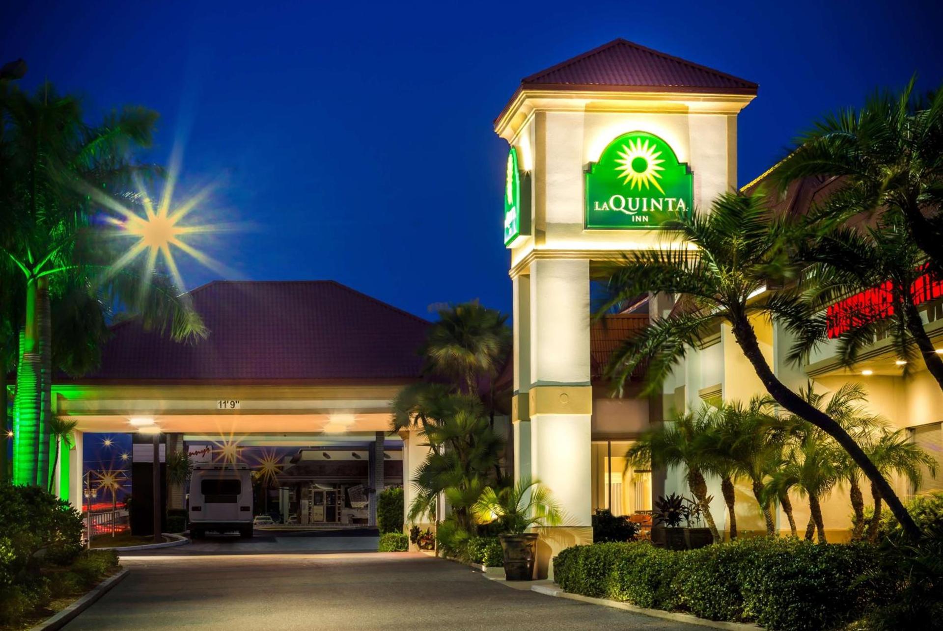 La Quinta by Wyndham Clearwater Central photo 11