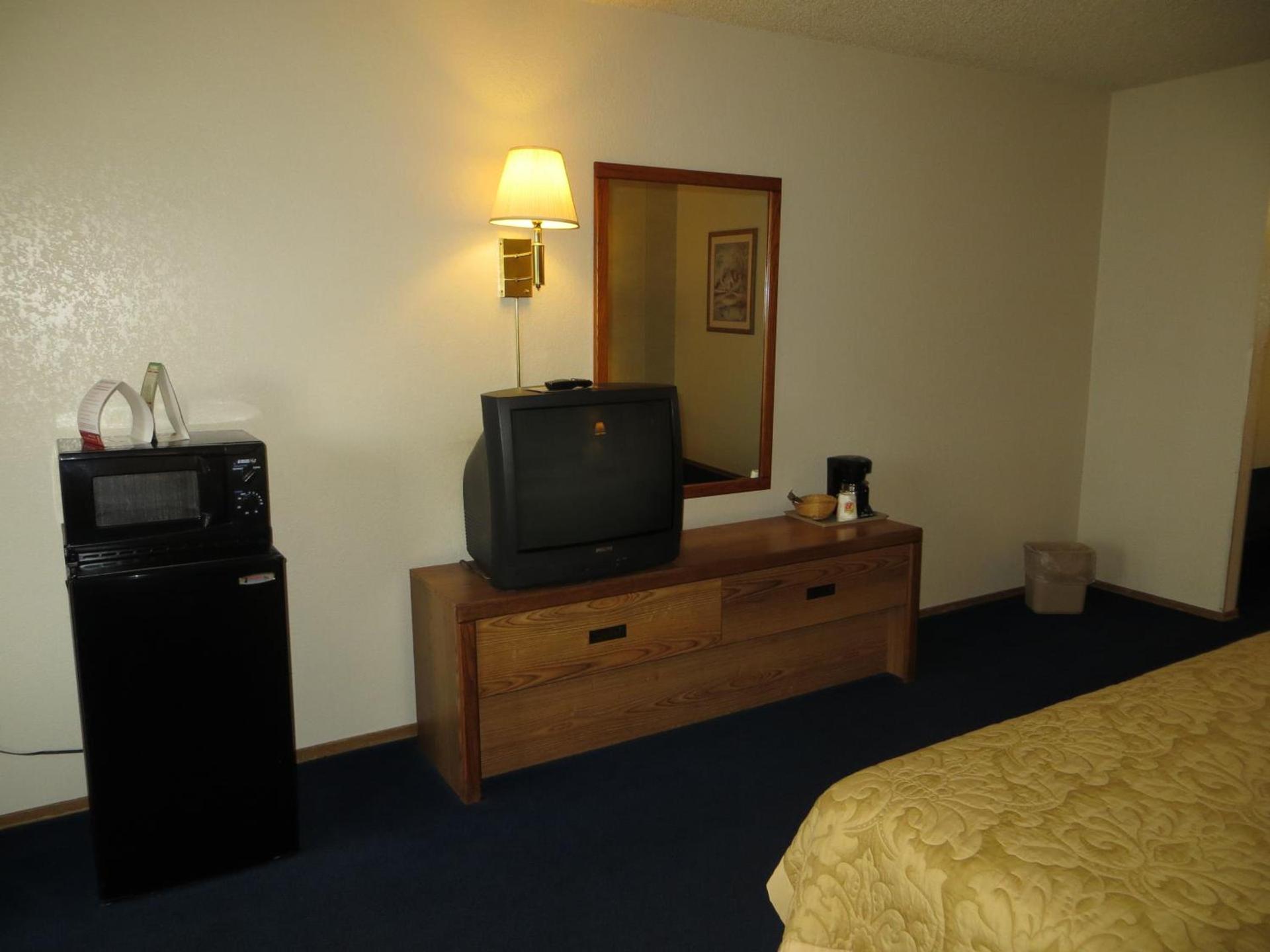 Super 8 by Wyndham Susanville photo 61