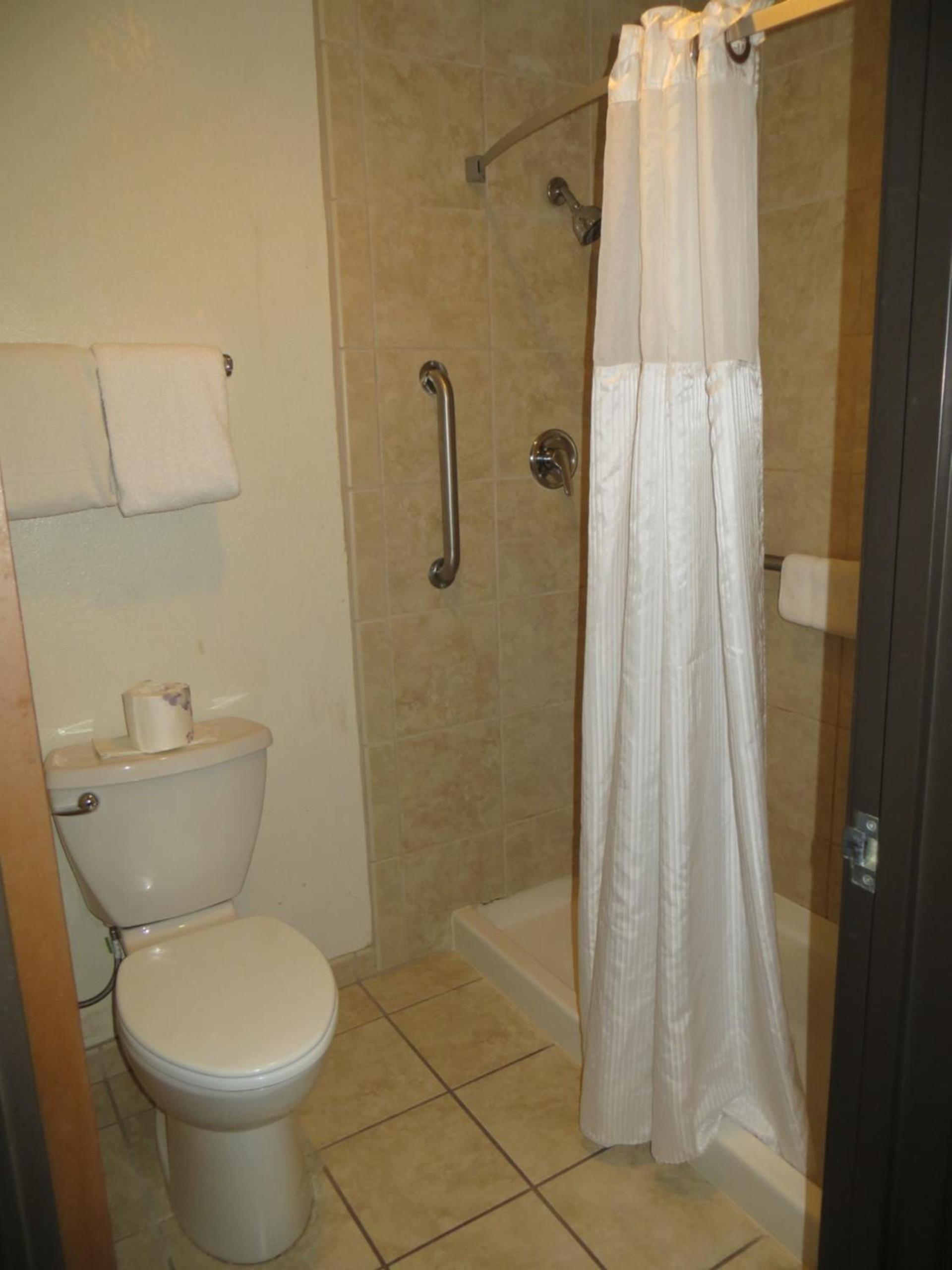 Super 8 by Wyndham Susanville photo 55