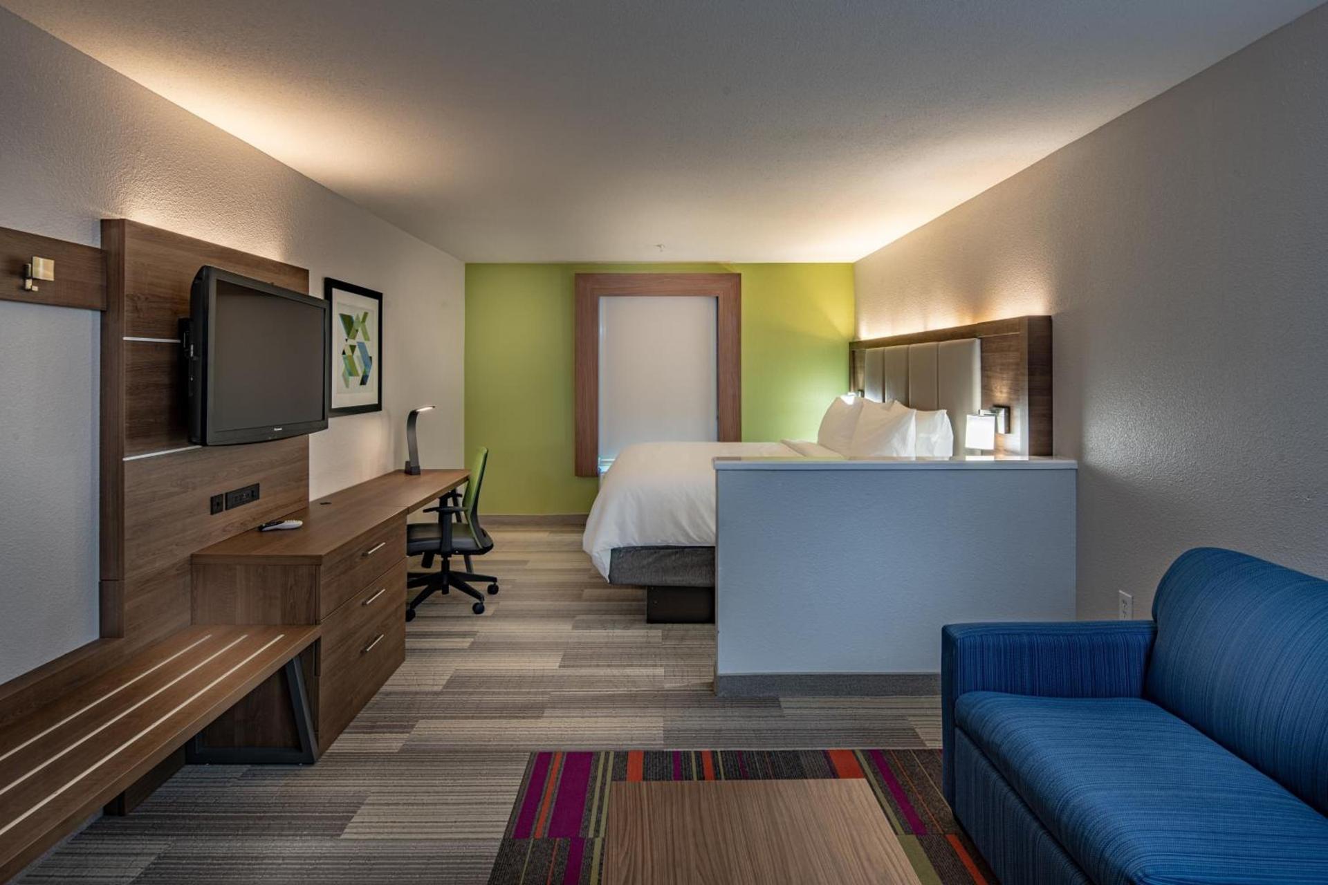 Holiday Inn Express & Suites N Waco Area - West by IHG photo 92