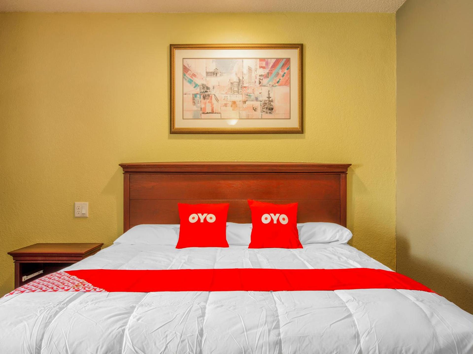 OYO Superior Budget Inn Bartow photo 7