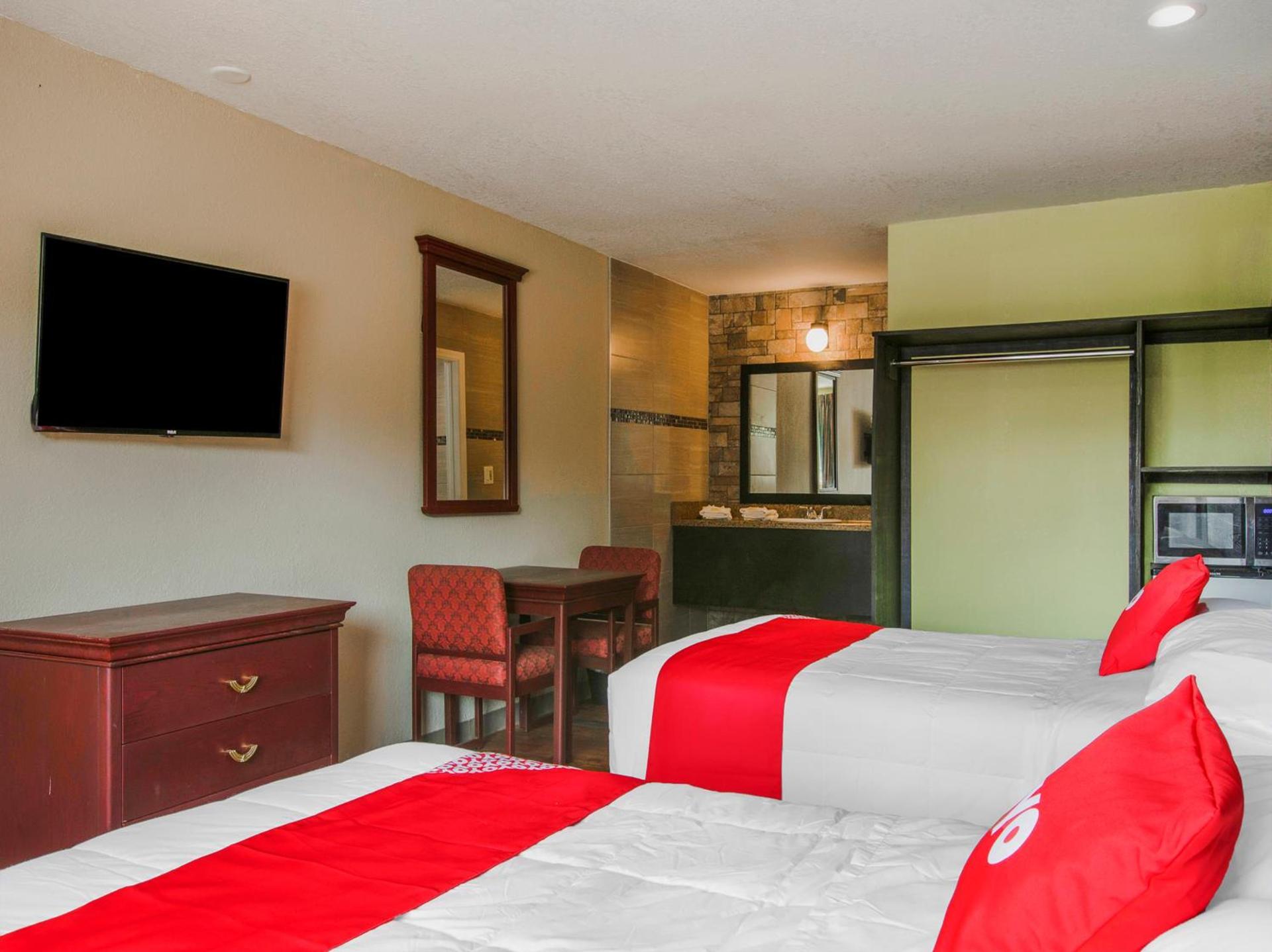 OYO Superior Budget Inn Bartow photo 11