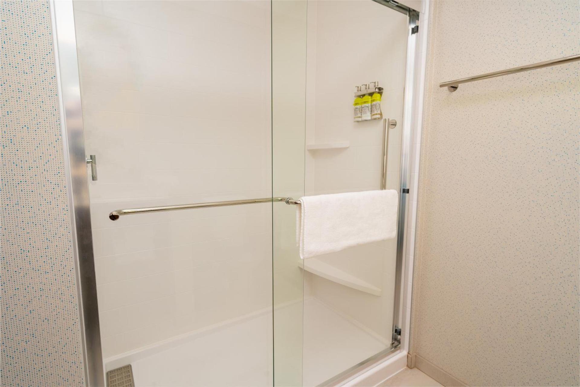 Holiday Inn Express & Suites - Las Vegas - E Tropicana by IHG photo 23