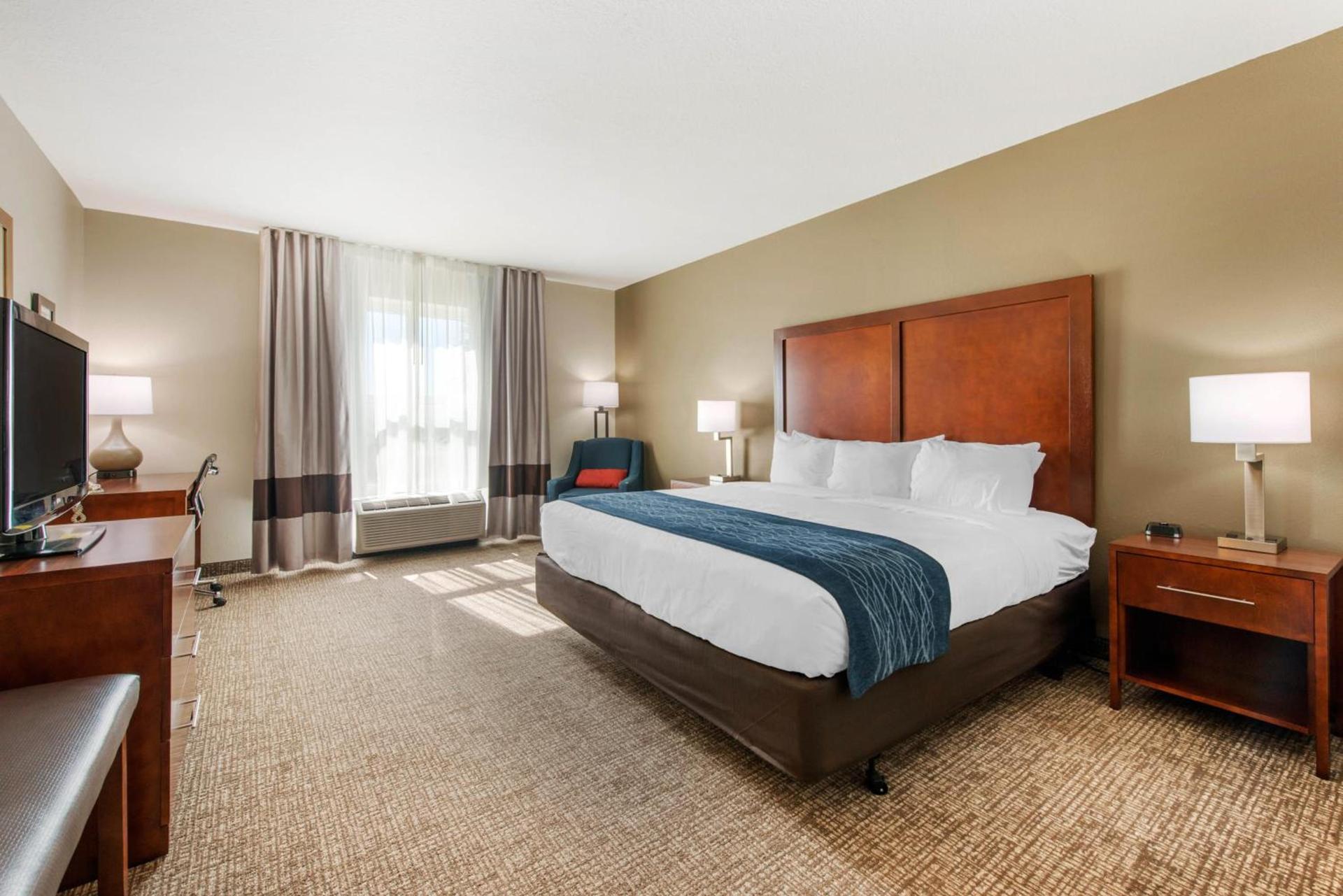 Comfort Inn & Suites Tavares North photo 9