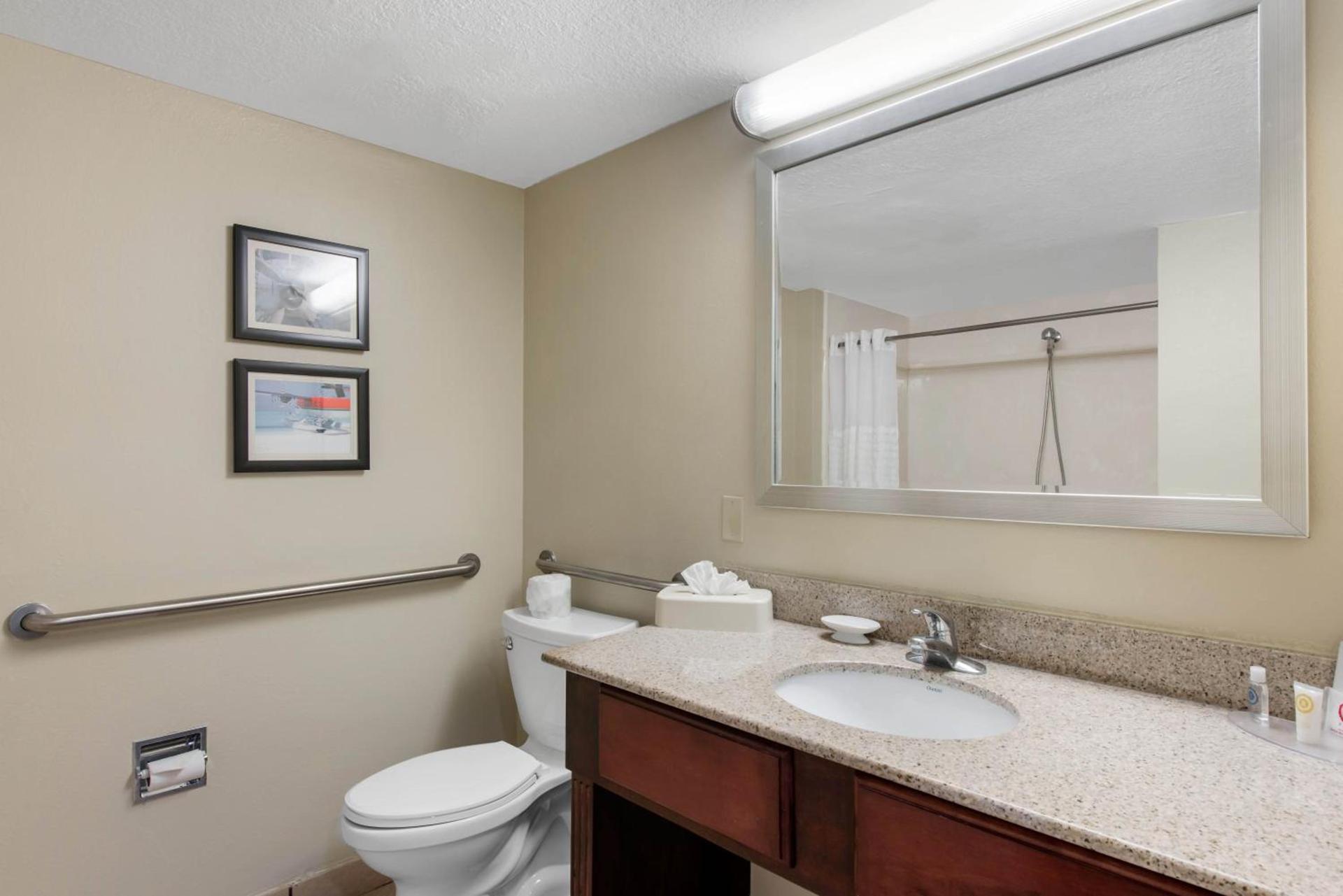 Comfort Inn & Suites Tavares North photo 4