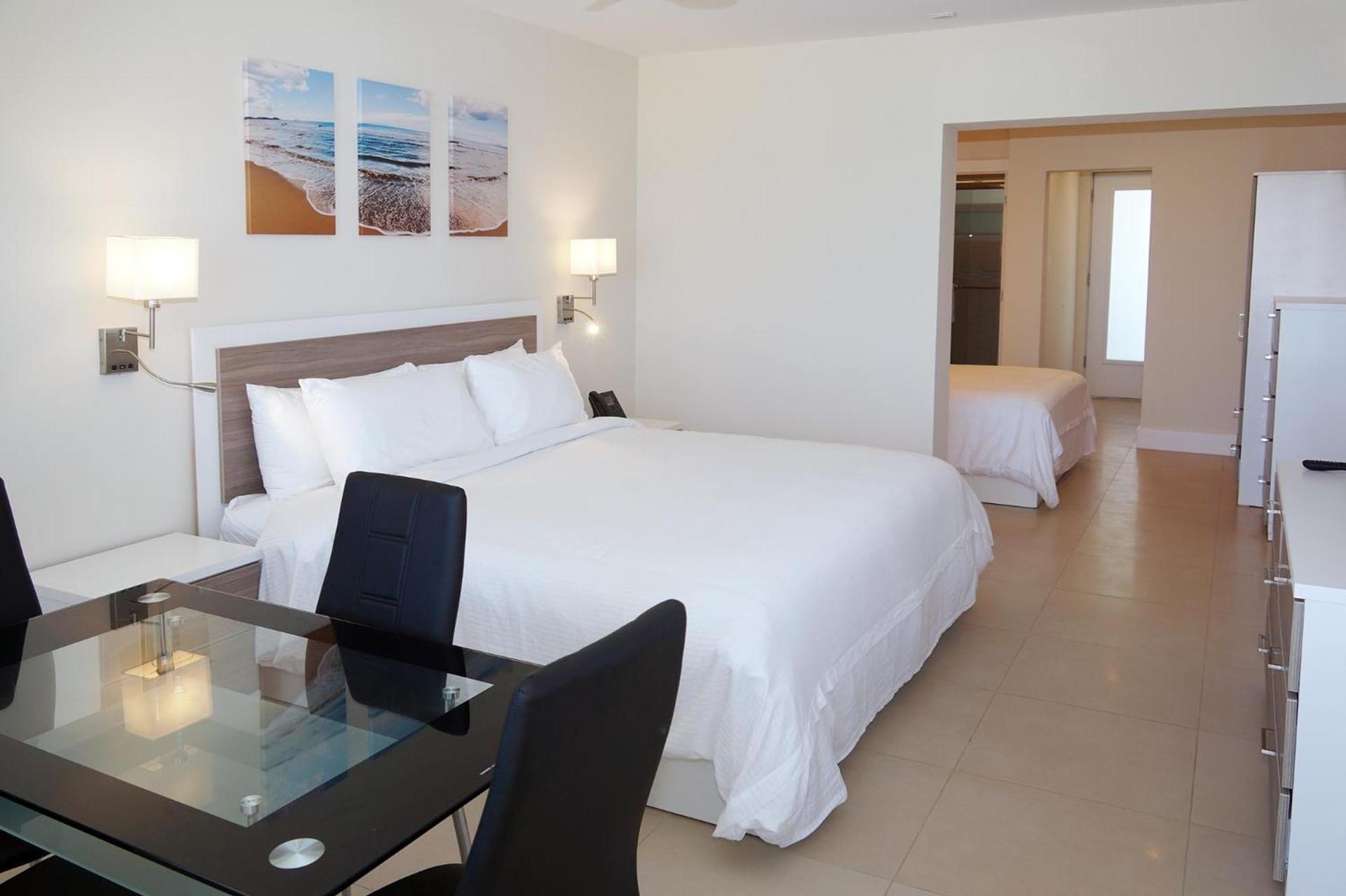 Diane Oceanfront Suites photo 17