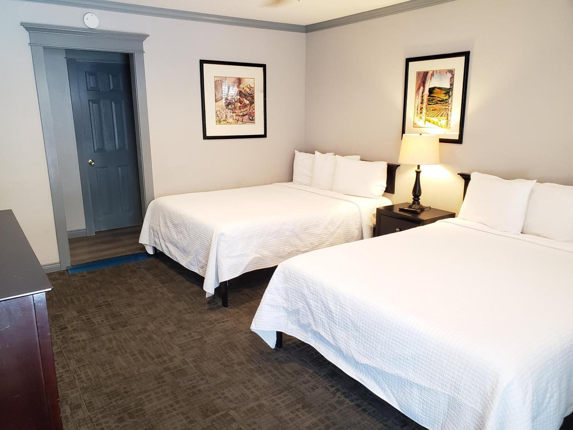Coronado Inn photo 29