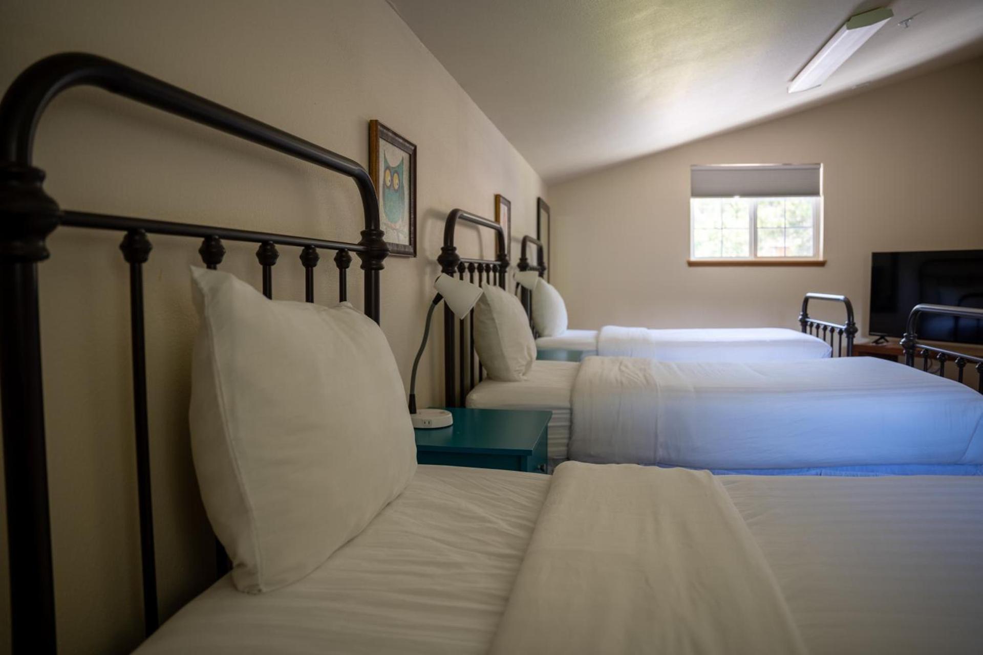 Blue Elk Inn photo 69