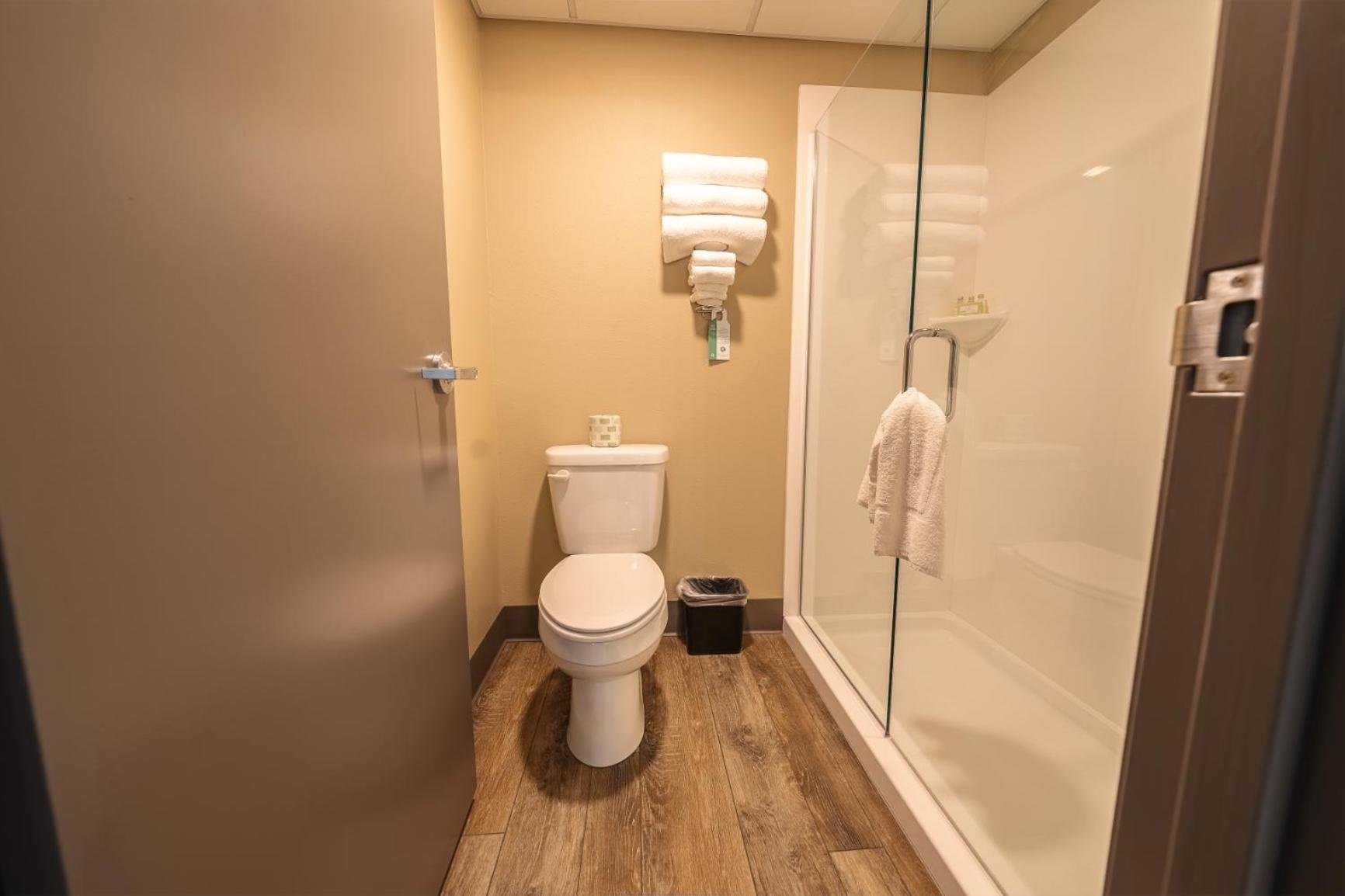Cobblestone Inn & Suites - Trenton photo 18