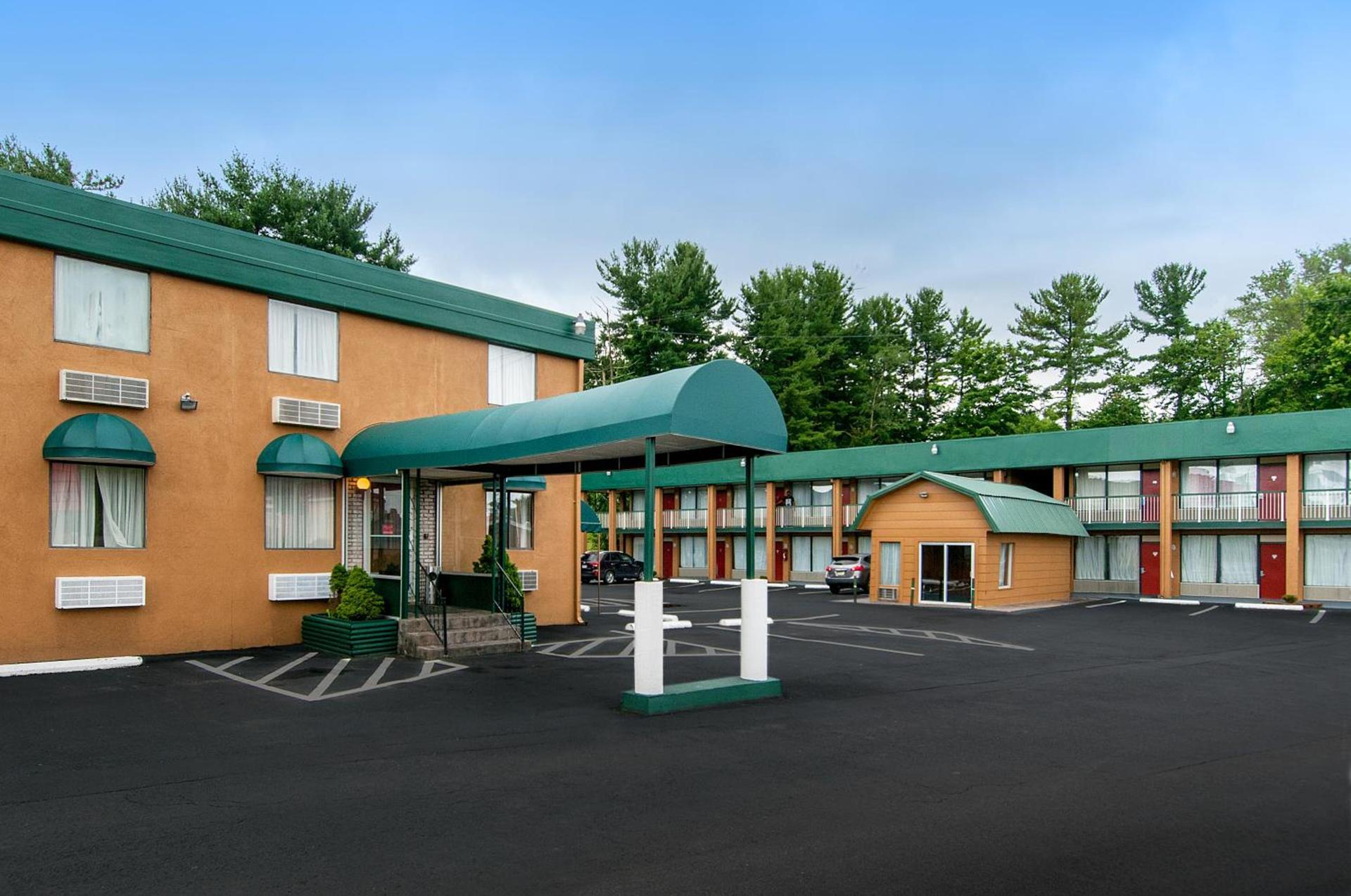 Travelodge by Wyndham Beckley photo 23