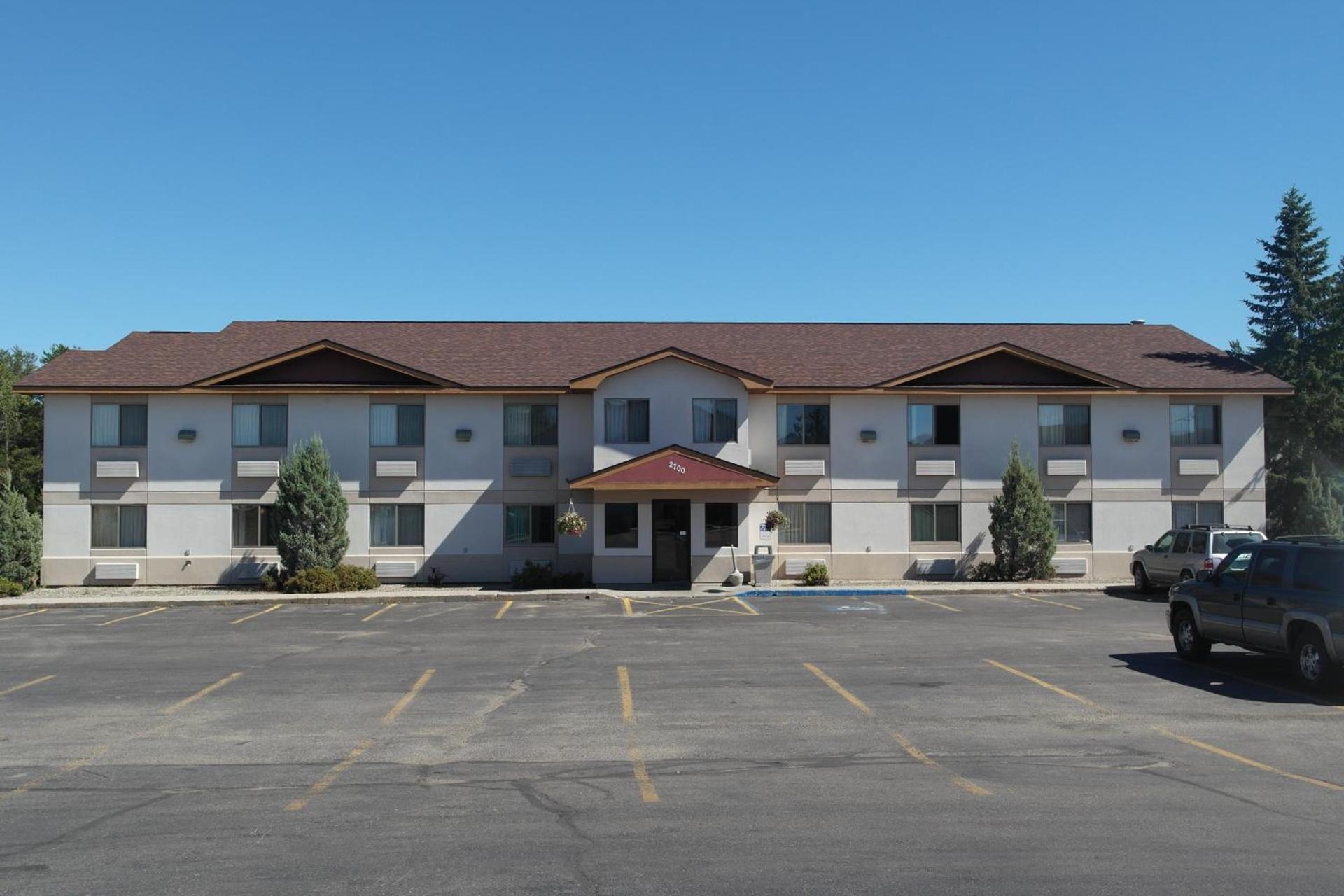 Super 8 by Wyndham Bemidji MN photo 18