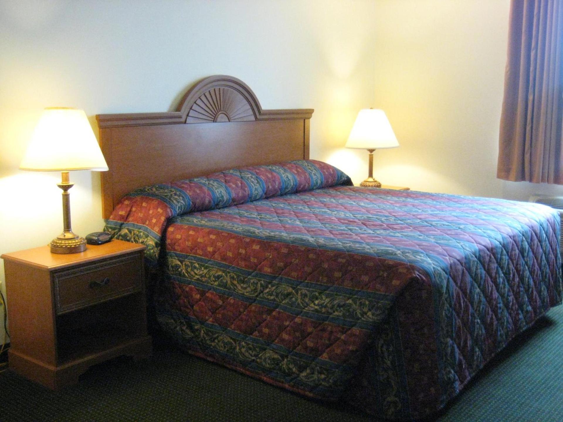 Horizon Inn & Suites photo 26
