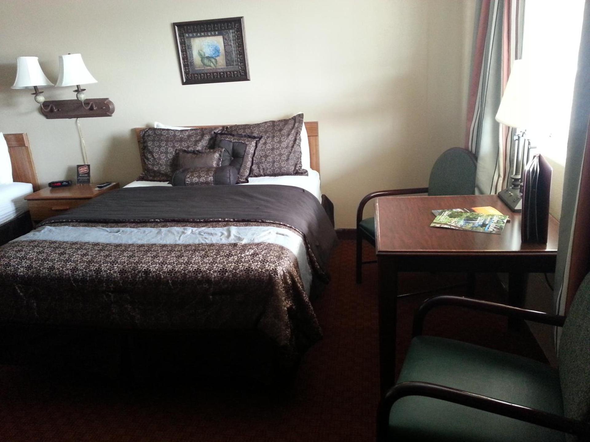 Raine Motel photo 20