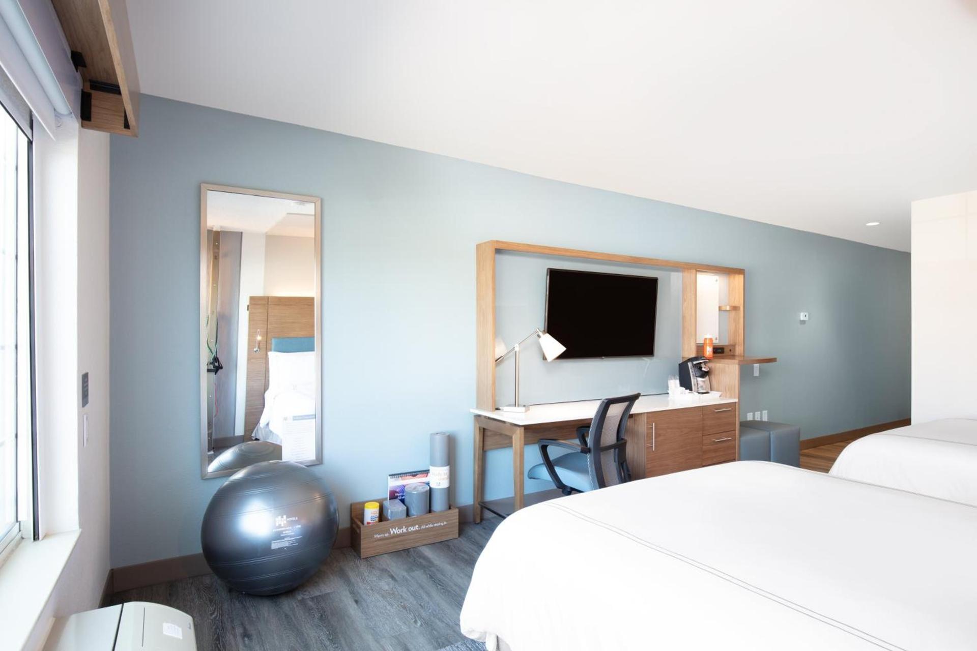 EVEN Hotels Denver Tech Center-Englewood by IHG photo 23