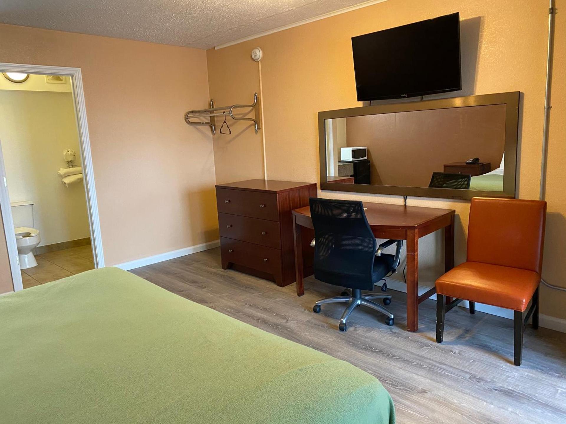 Travel Inn photo 15
