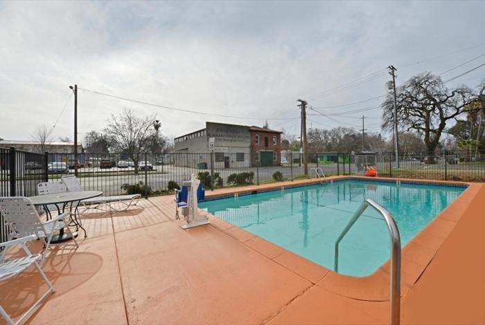 Americas Best Value Inn - Chico photo 14