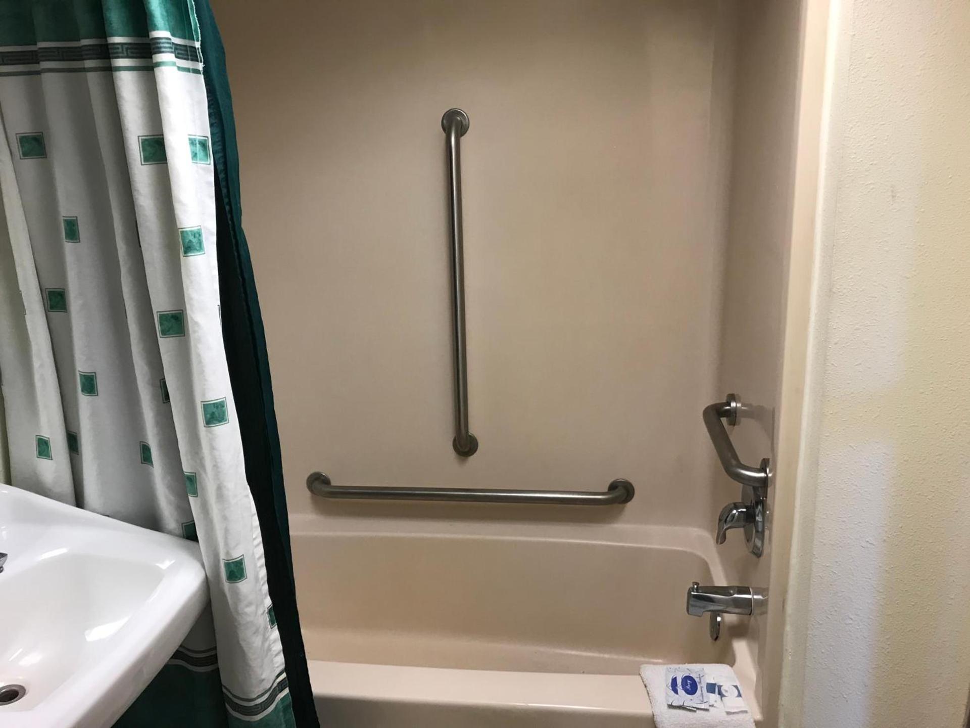Empire Inn & Suites Absecon/Atlantic City photo 4