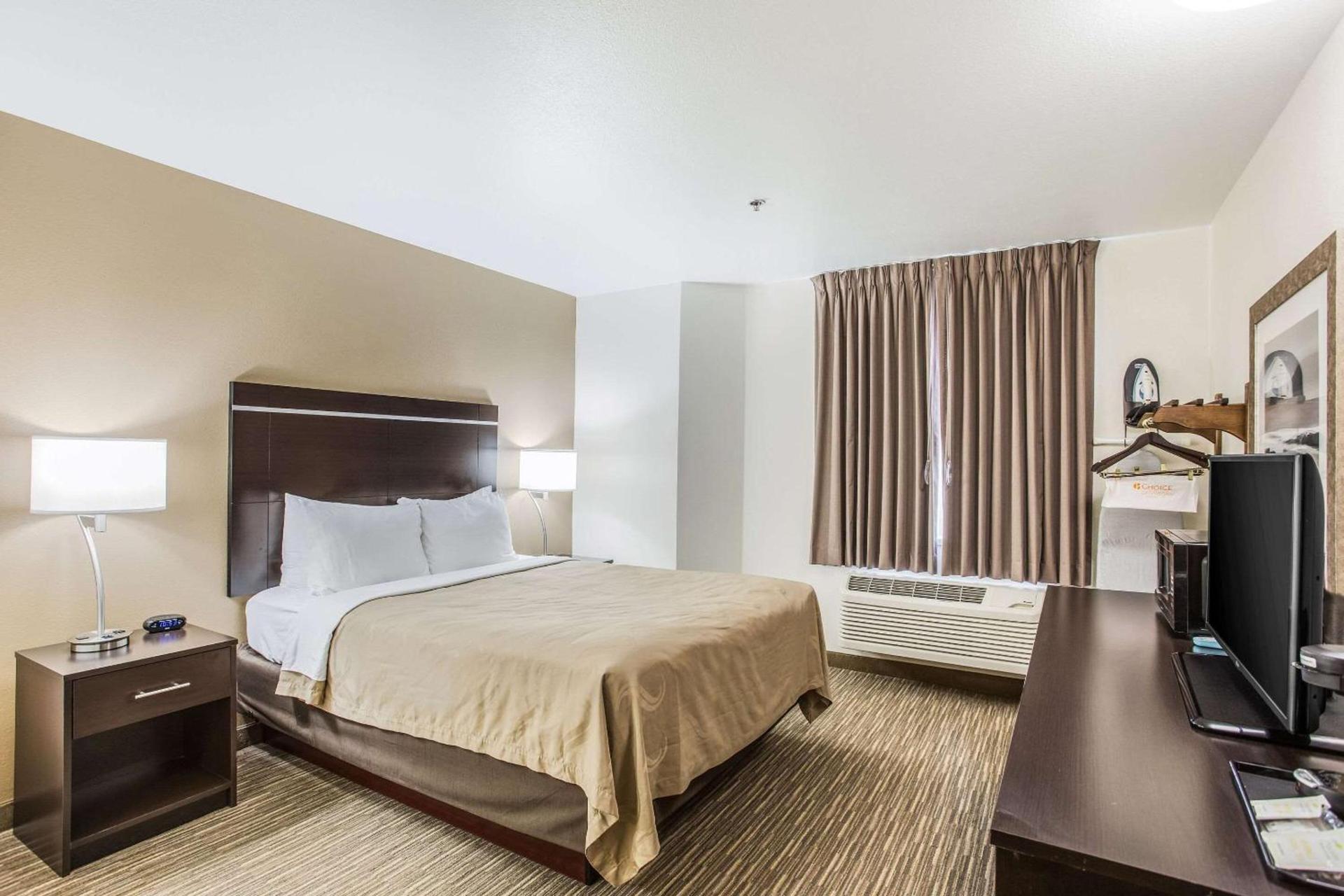 Quality Inn & Suites Meridian - West Boise photo 6