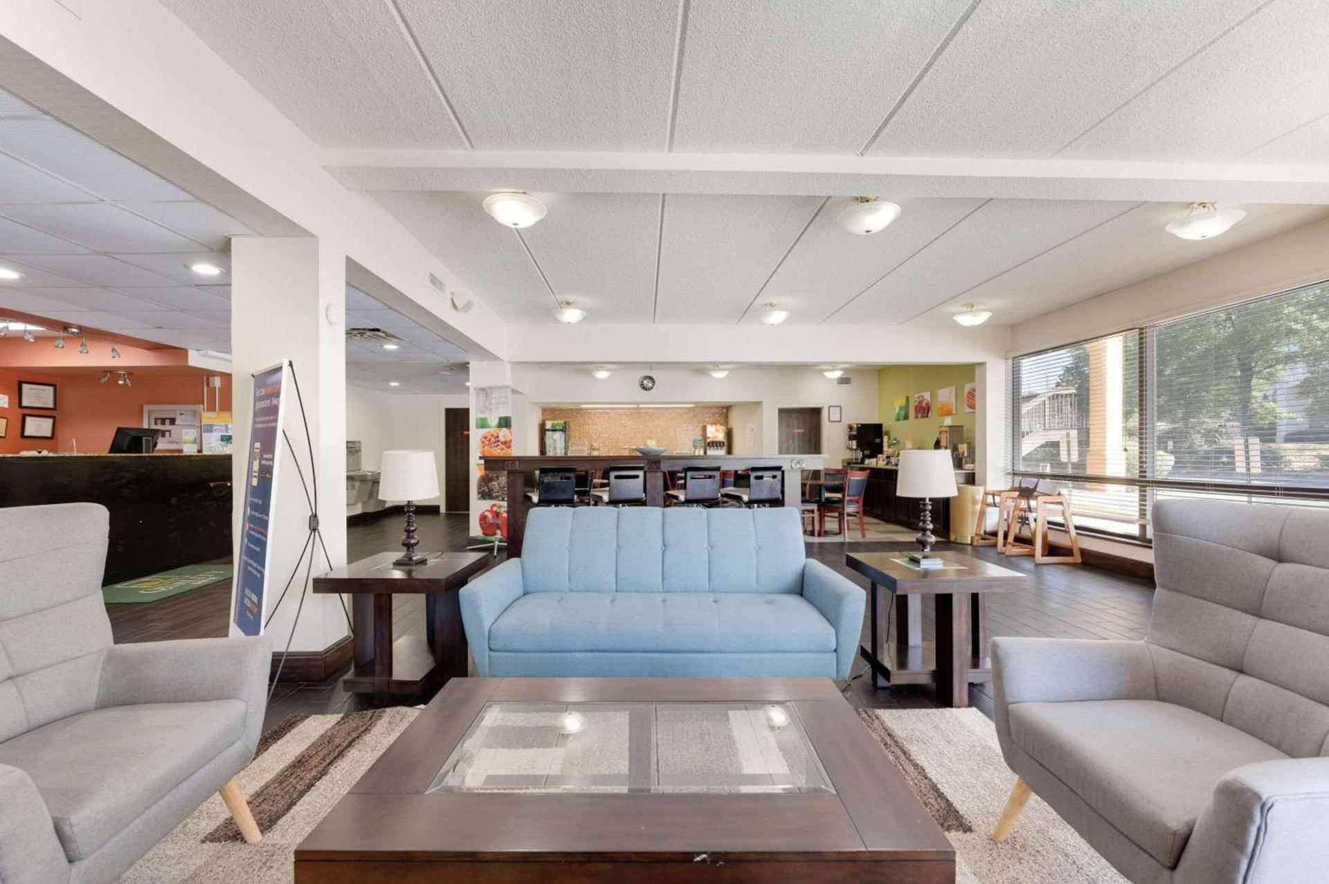 Quality Inn Airport - Southeast photo 7
