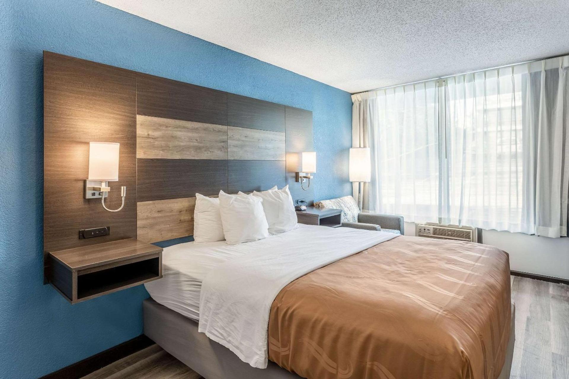 Quality Inn Branson On the Strip photo 5