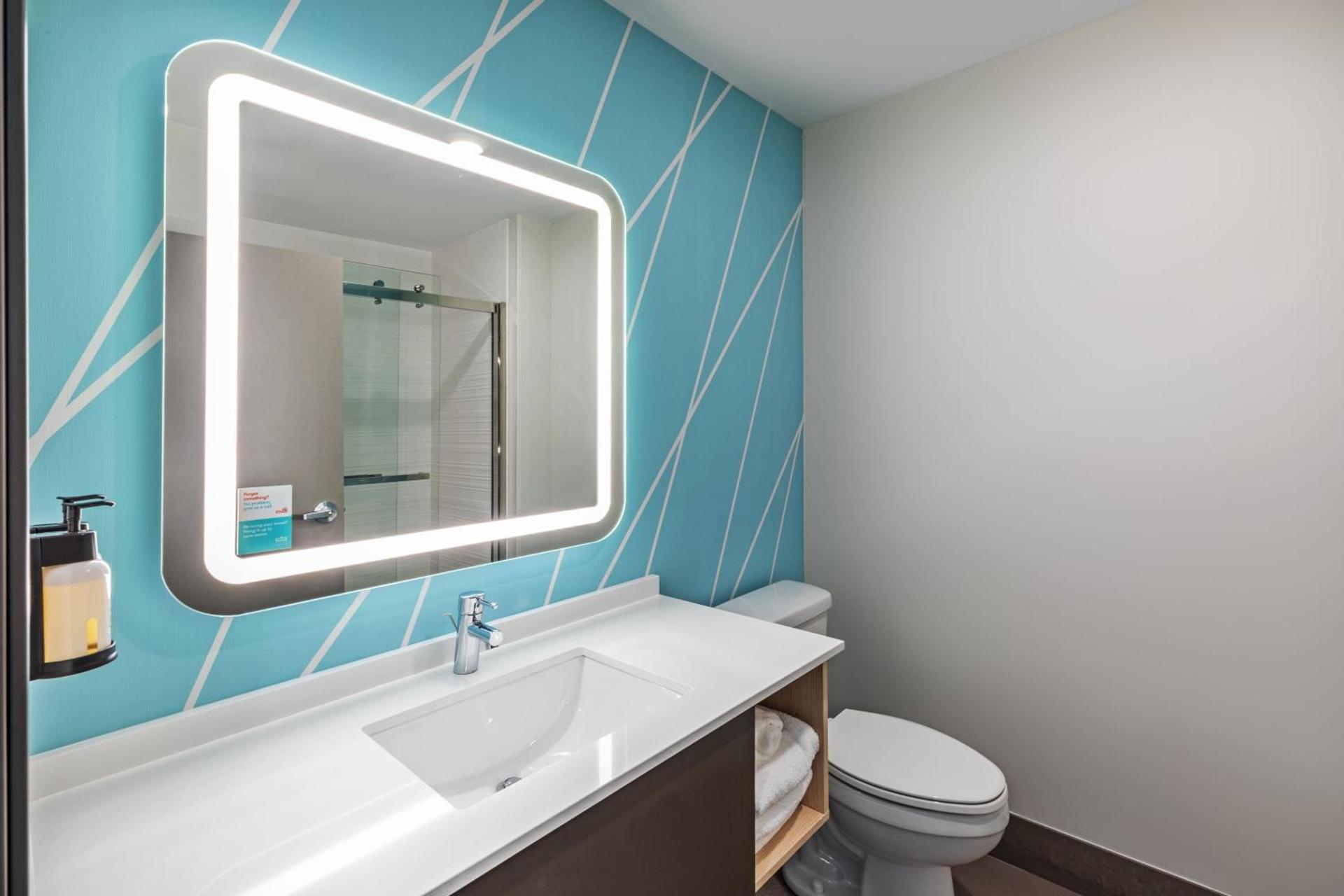avid hotel - Bentonville - Rogers by IHG photo 47