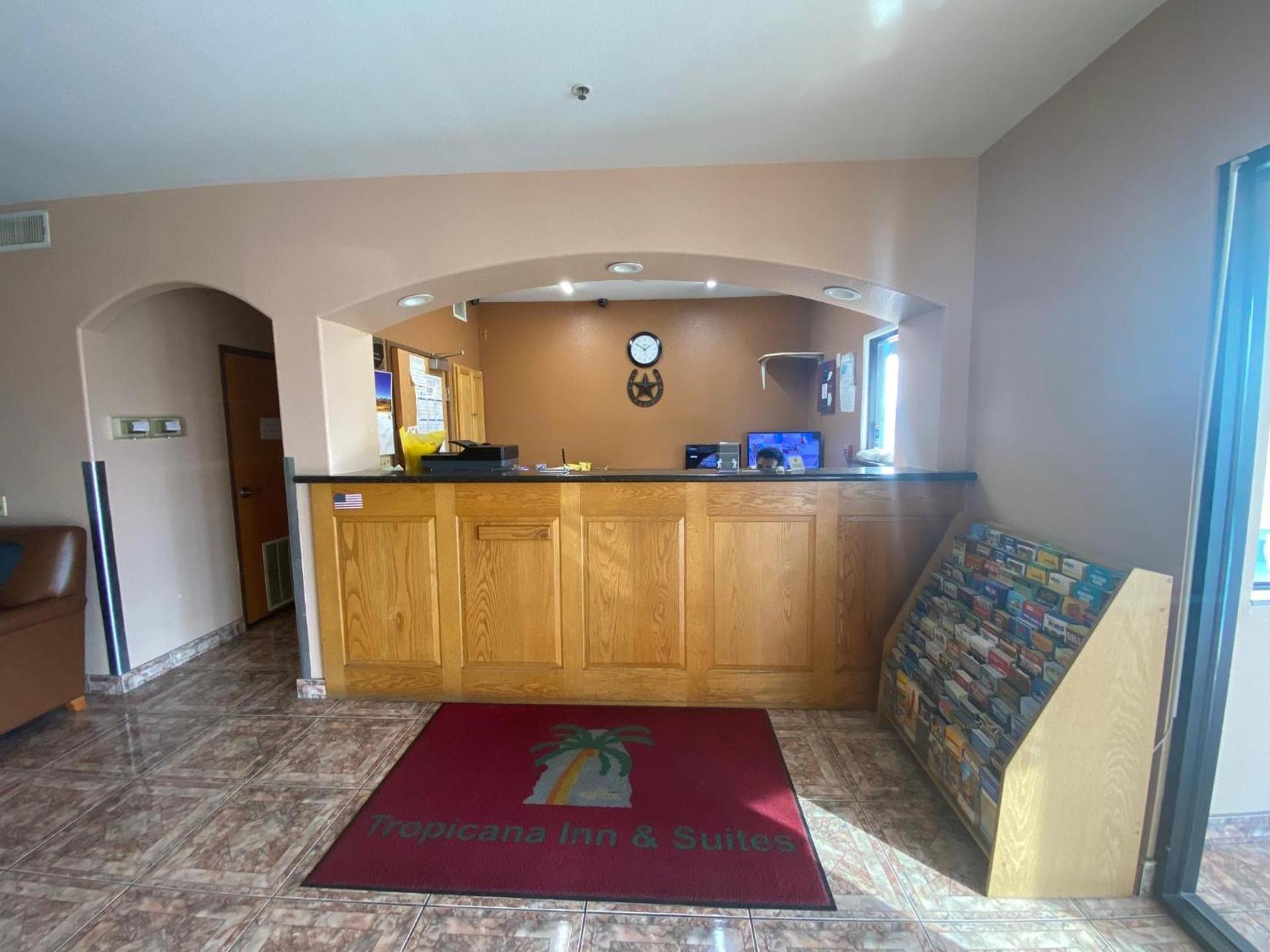 Tropicana Inn and Suites photo 26