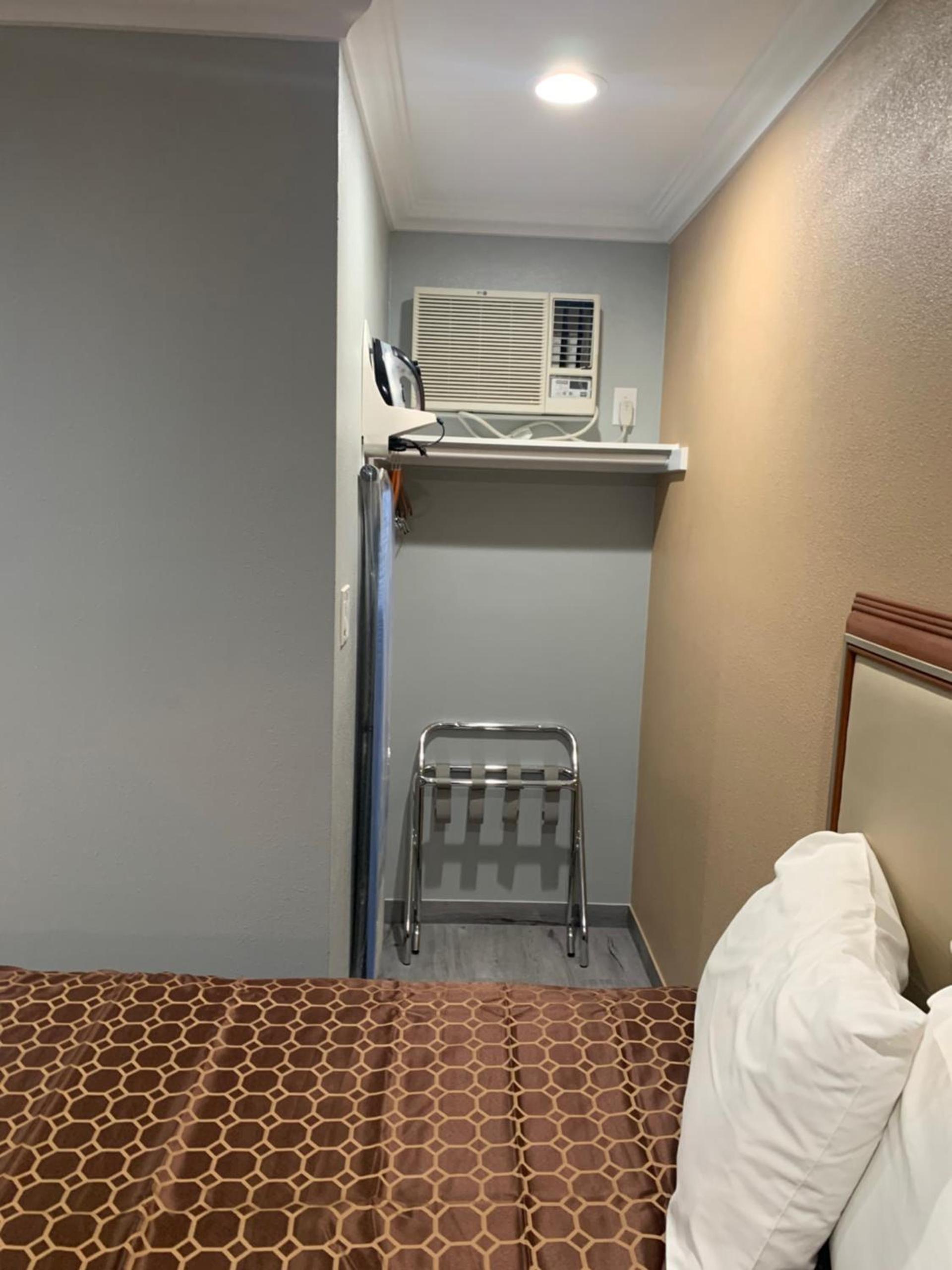 Colusa Motel photo 34