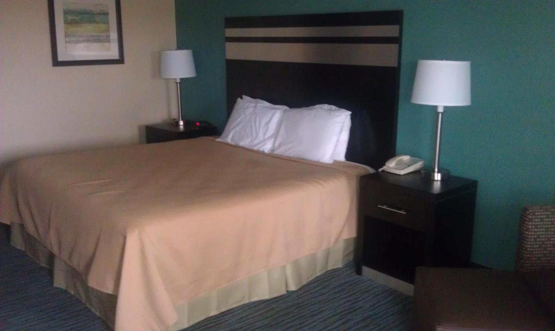 GuestHouse Inn Dothan photo 17