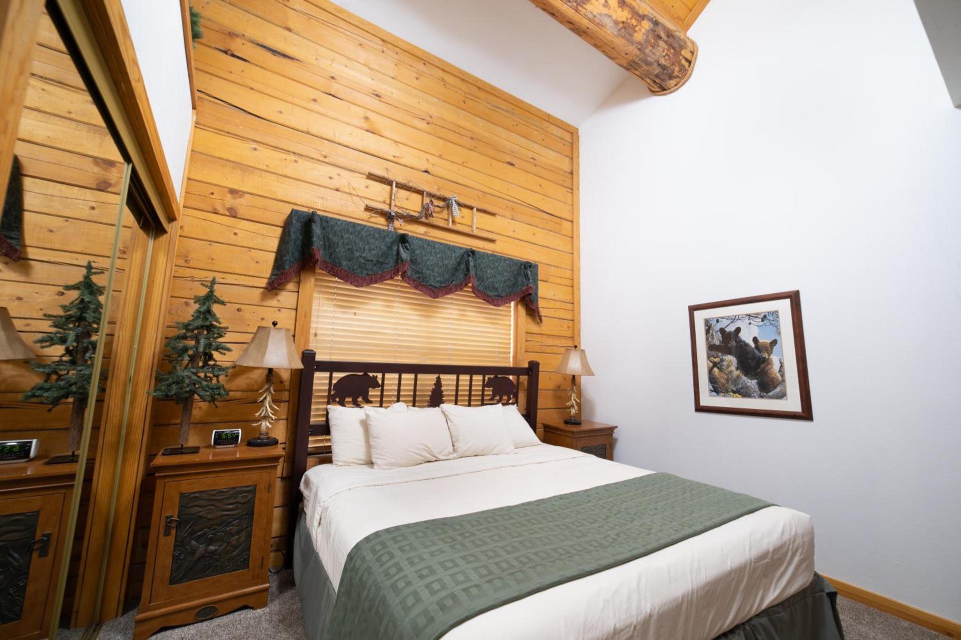 Cabins at Grand Mountain photo 19