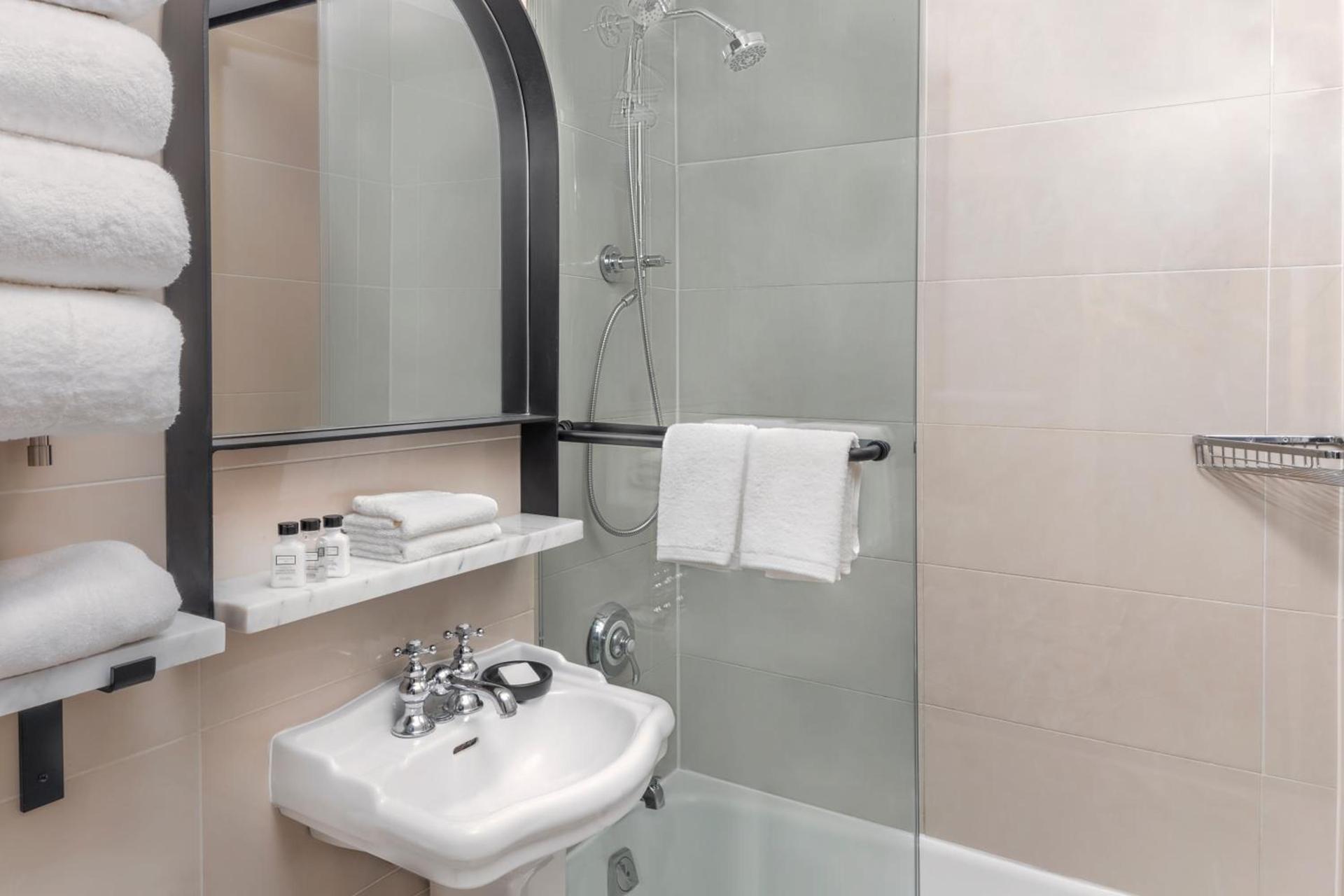 voco The Franklin New York by IHG photo 14