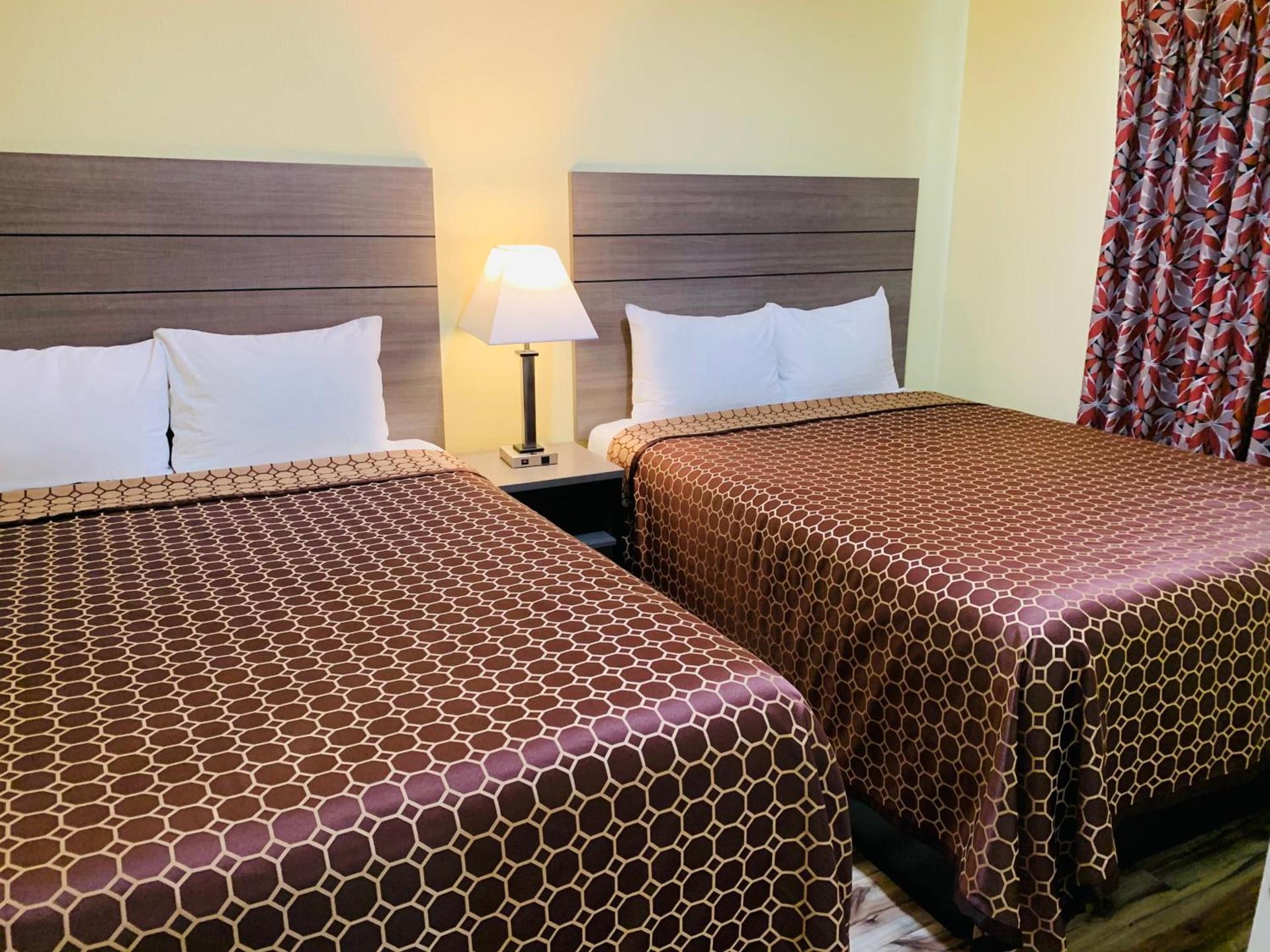 Central Coast Inn photo 17