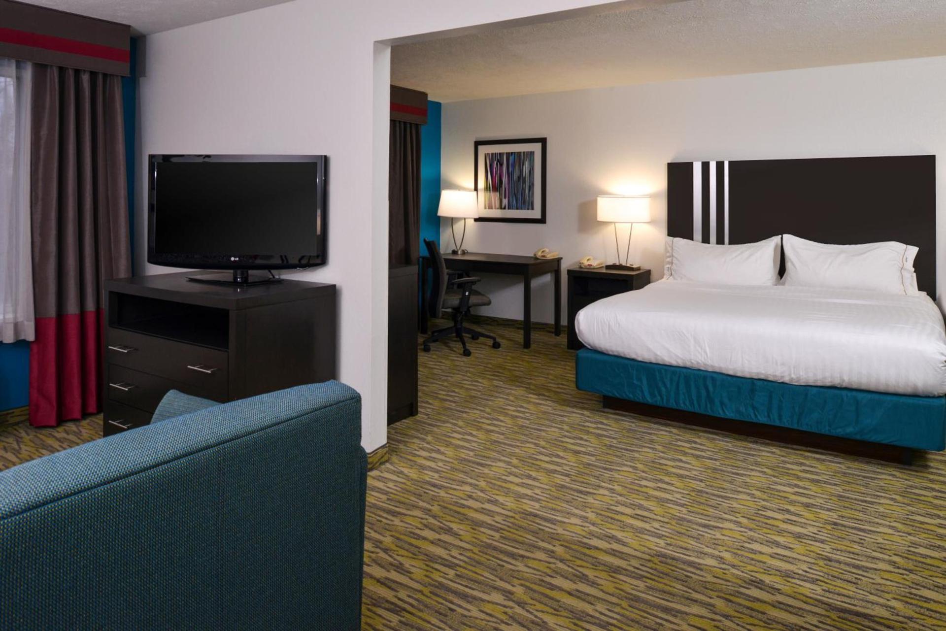 Holiday Inn Express Hotel & Suites Omaha West by IHG photo 40